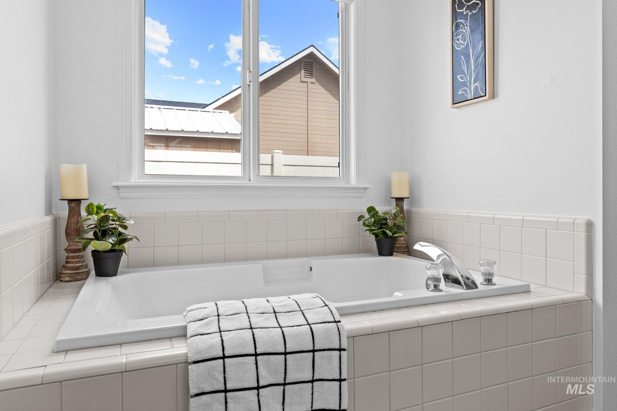 14940 Alkmaar St Property Photo 27