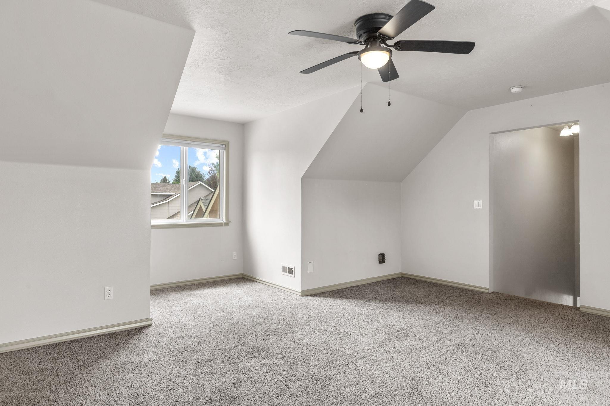 14940 Alkmaar St Property Photo 38