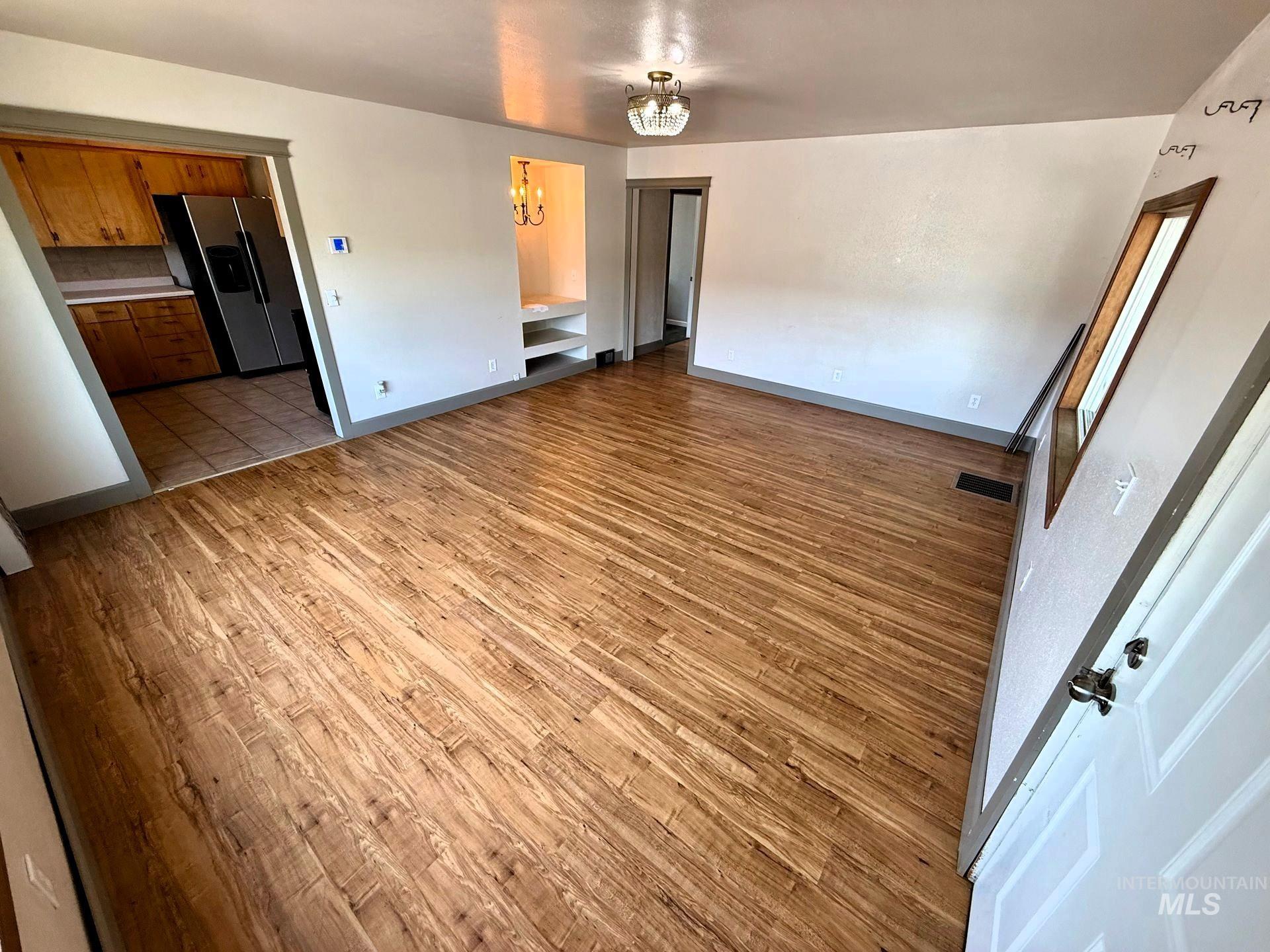 1225 Mccarroll St Property Photo 2