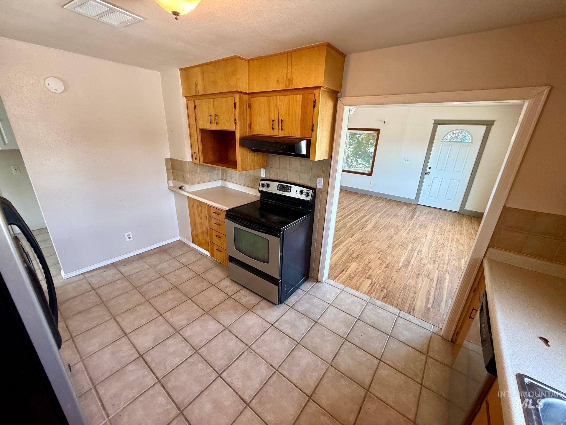 1225 Mccarroll St Property Photo 18