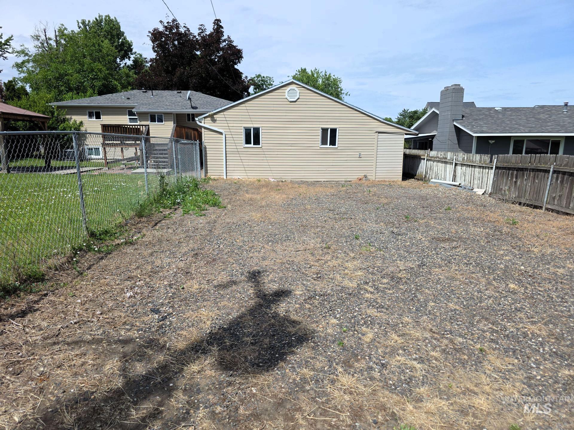 1225 Mccarroll St Property Photo 26