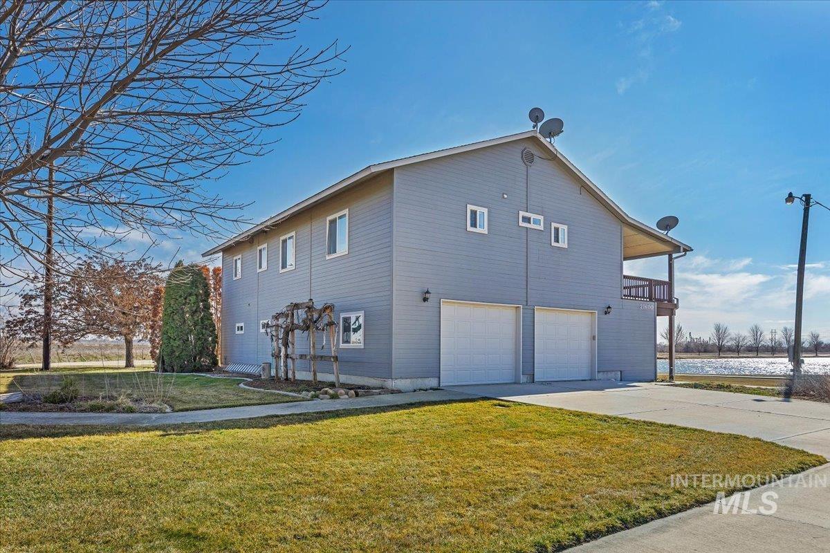 21600 Look Lane Property Photo 4