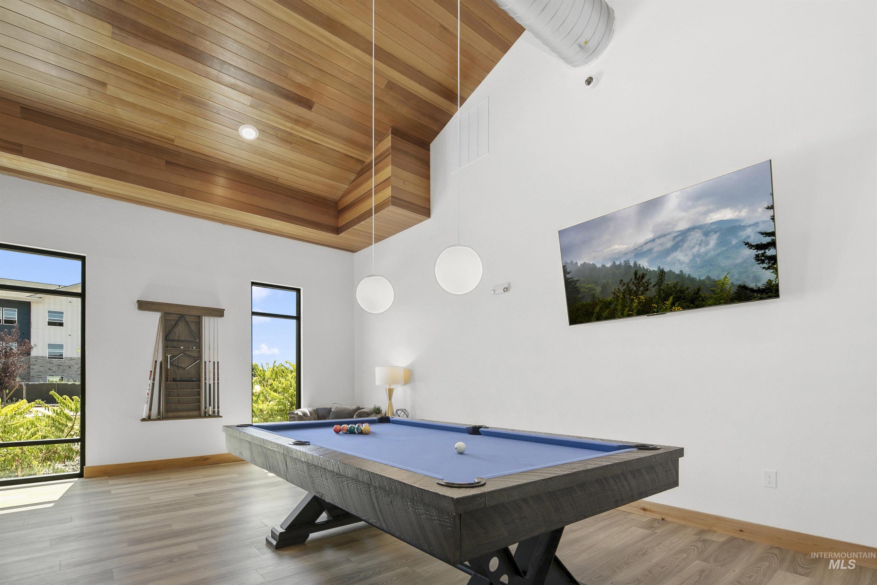 665 W Wrangler Property Photo 15