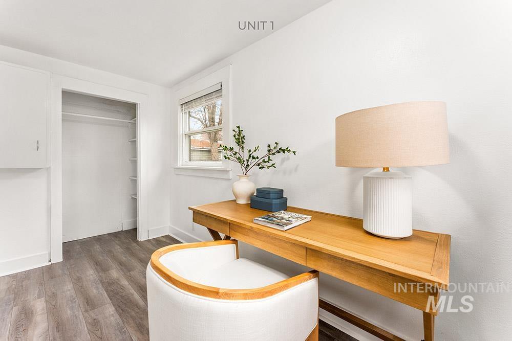 1818 W Washington St Property Photo 12
