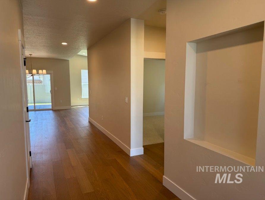683 W Wrangler Property Photo 5