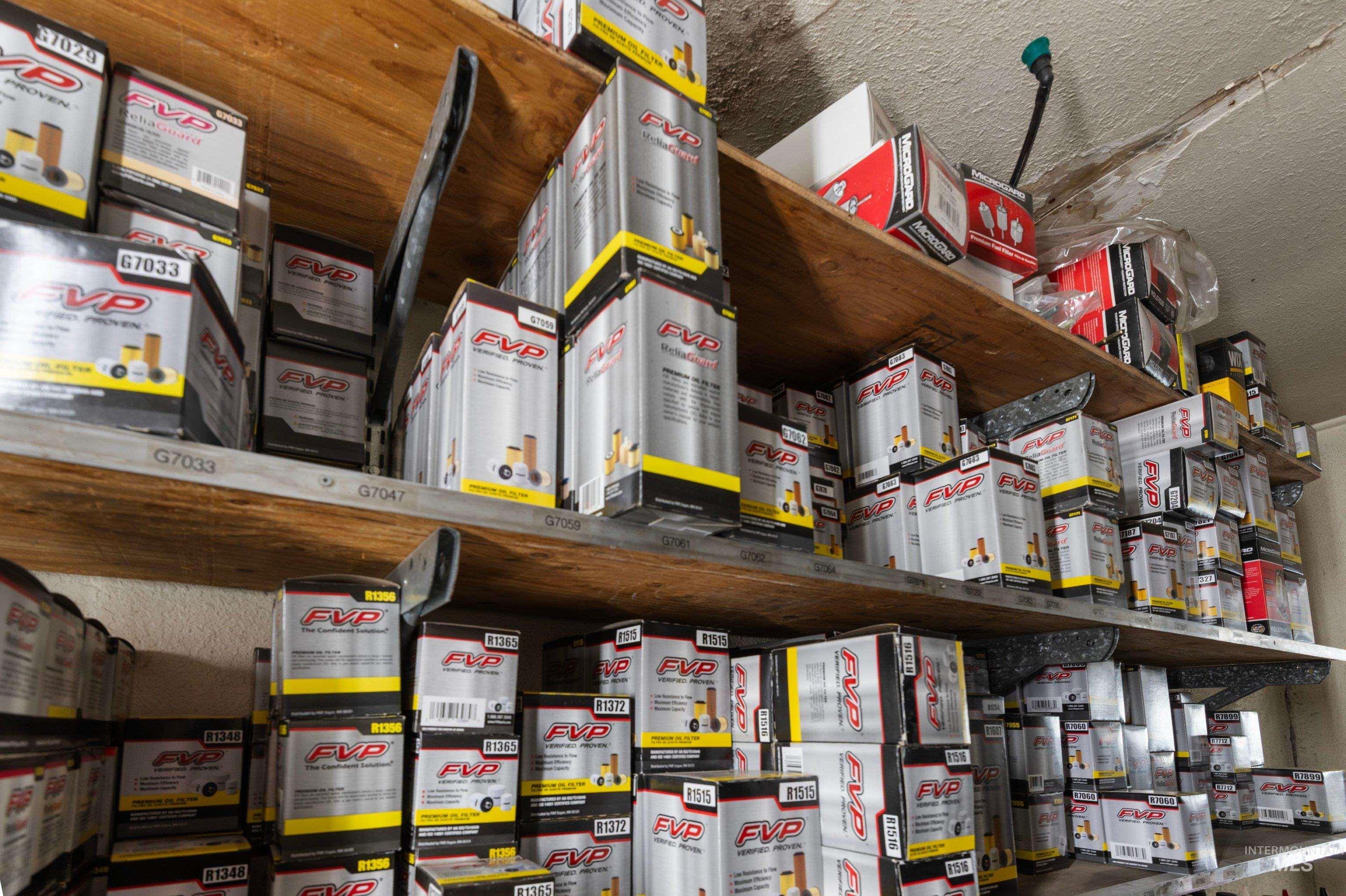 10915 W State Property Photo 32