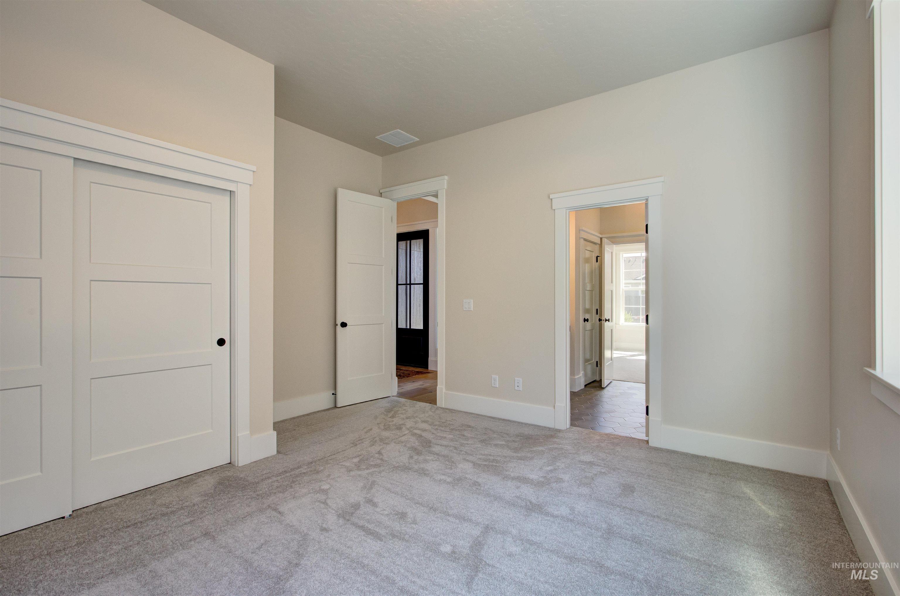 7130 S Cadence Ave Property Photo 35