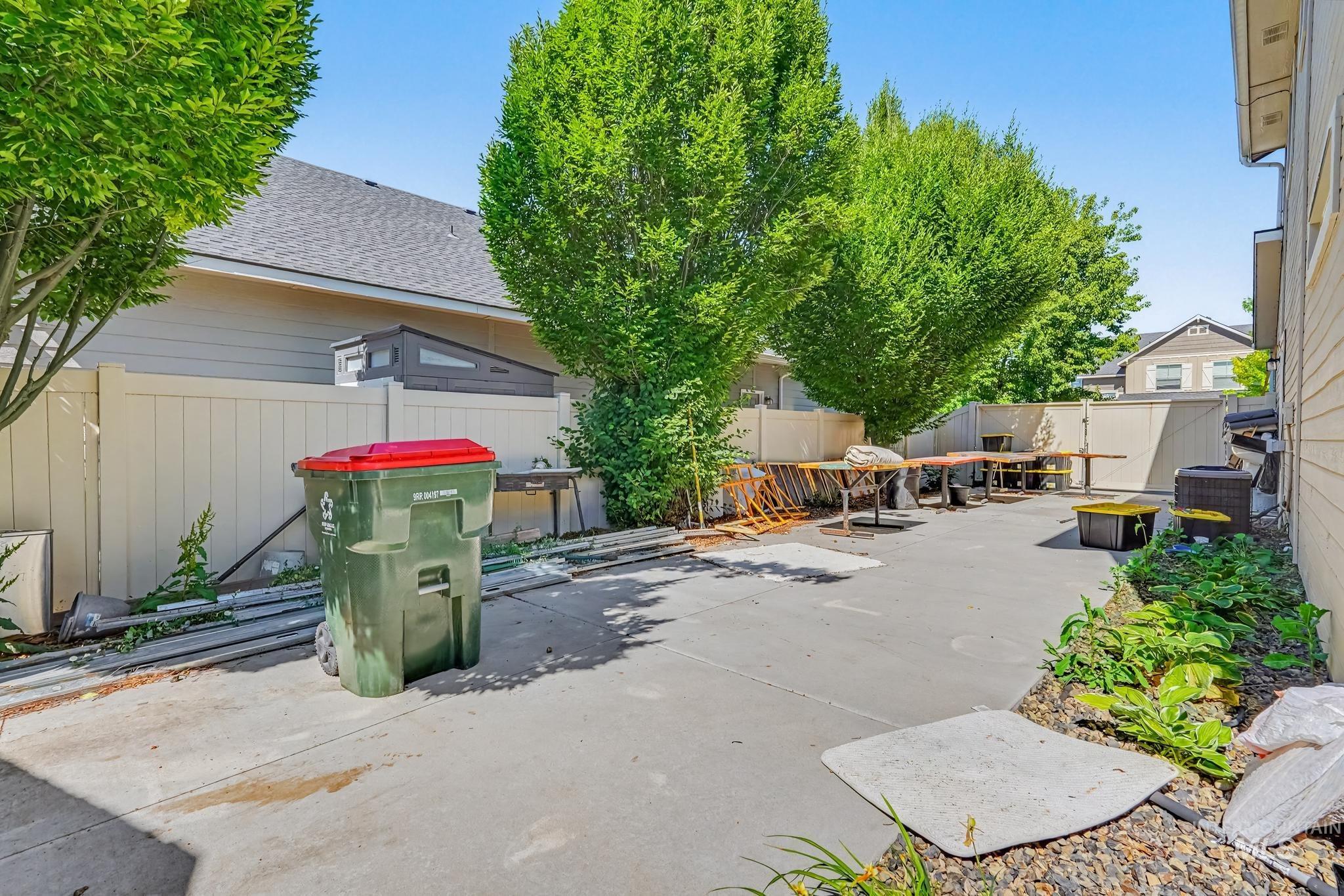 2595 S Riptide Ave Property Photo 22
