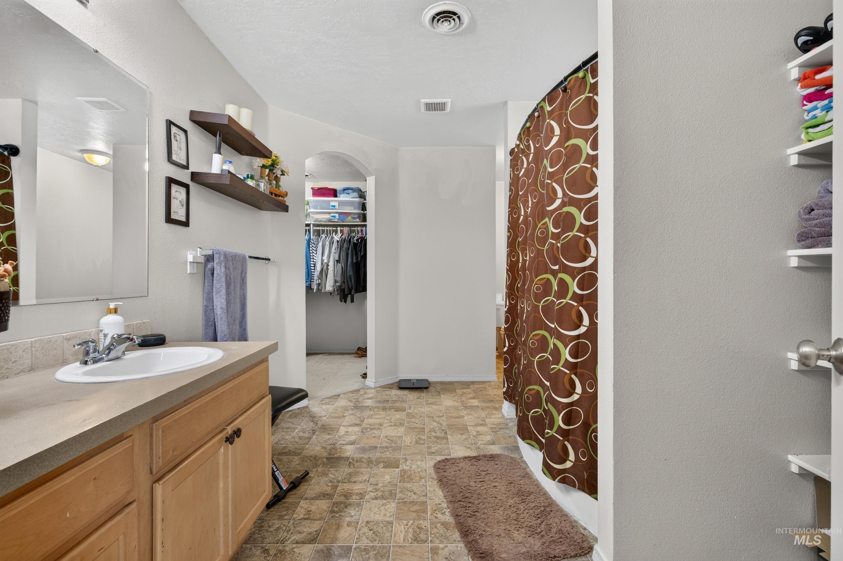 4404 N Alester Ave Property Photo 29