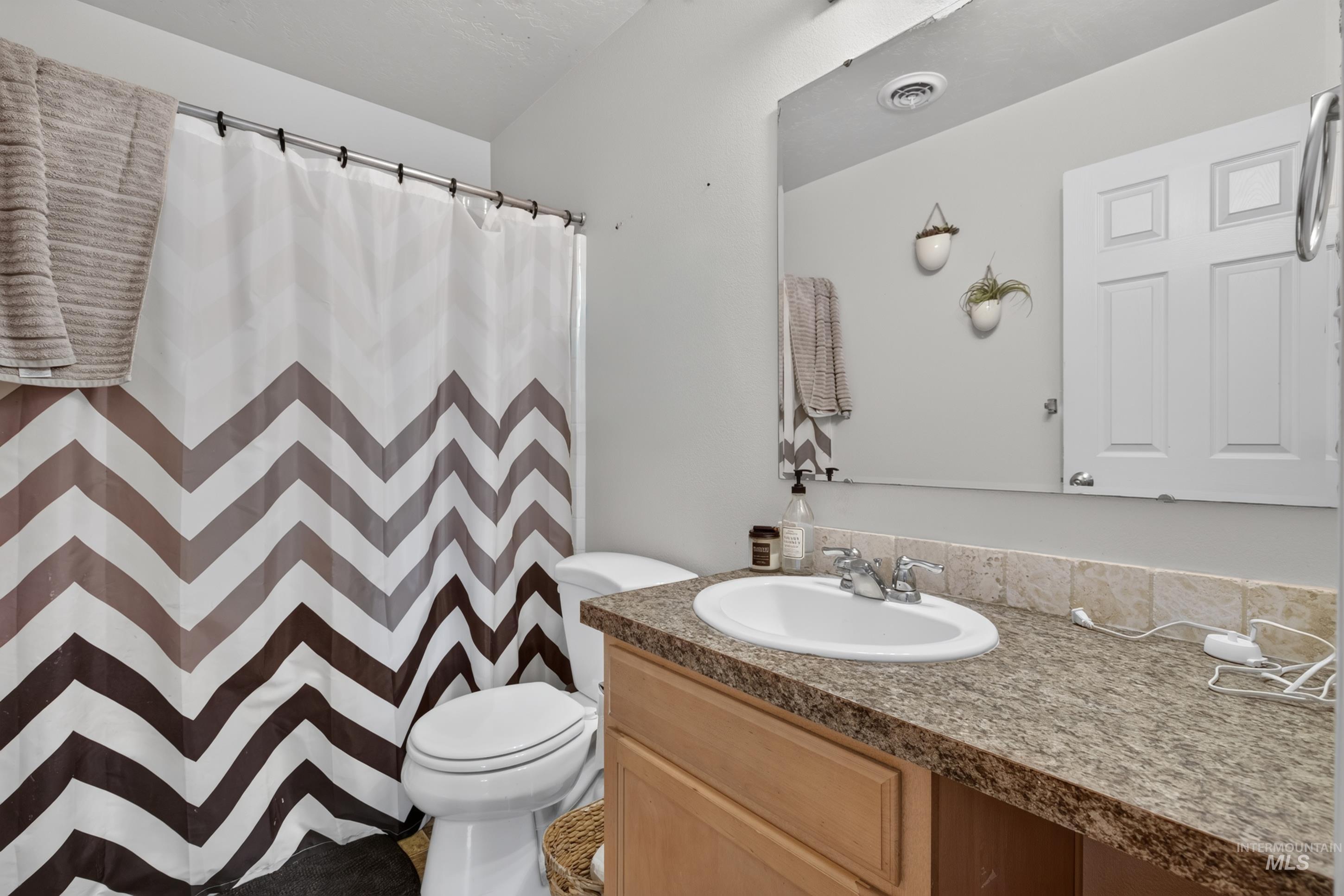 4404 N Alester Ave Property Photo 34