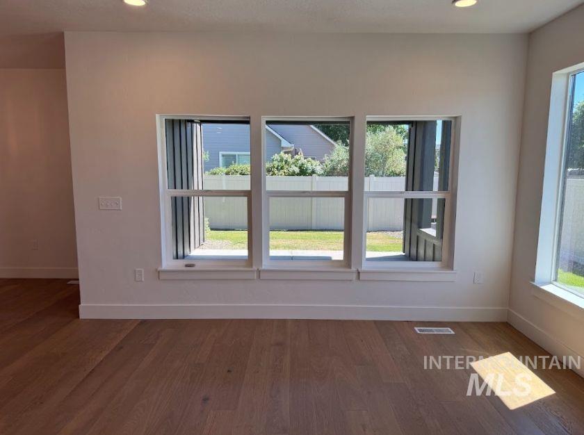 755 W Wrangler Property Photo 7