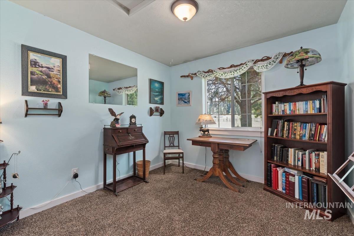 26 Quail Run Property Photo 25
