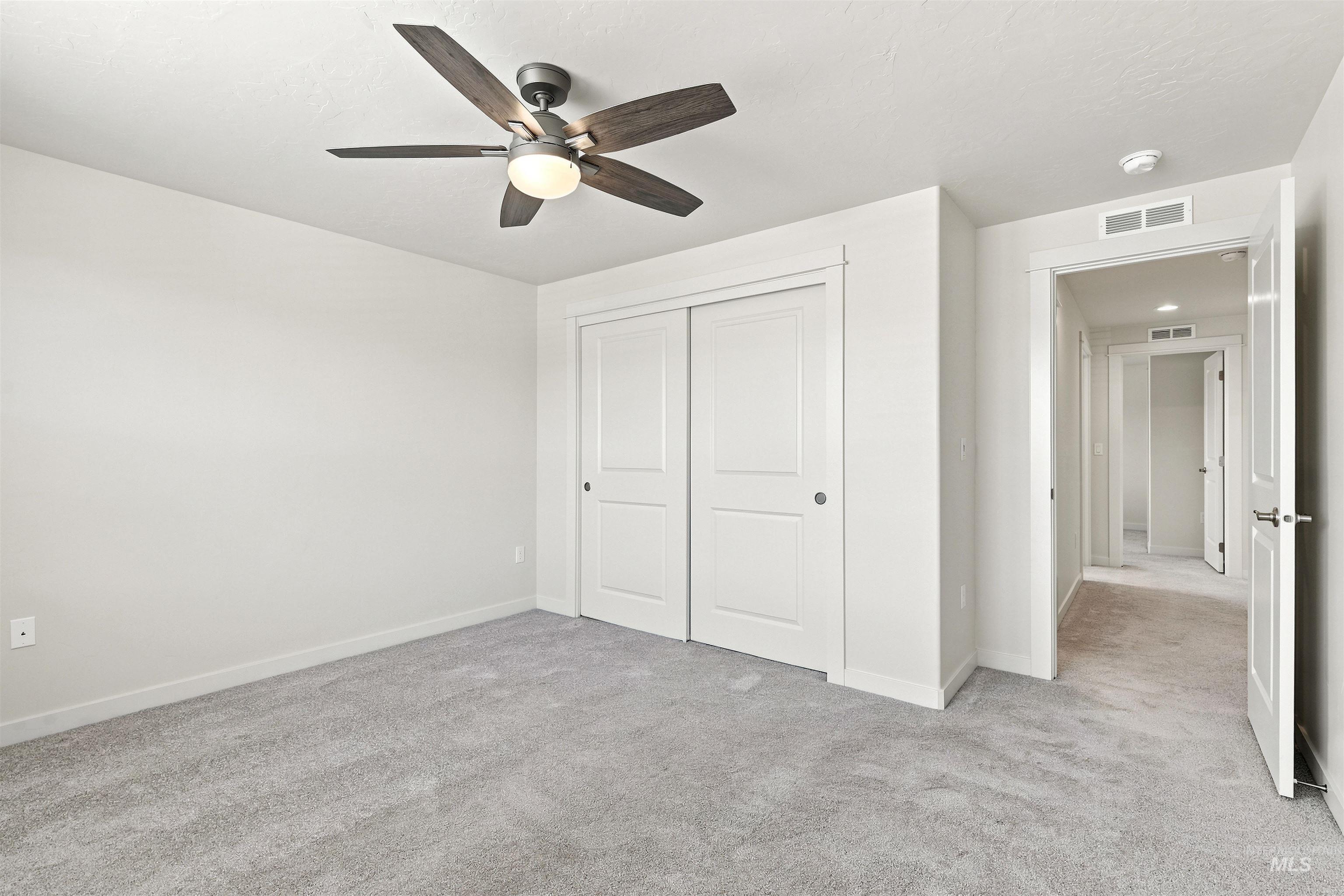 10237 W Salmonberry St Property Photo 32