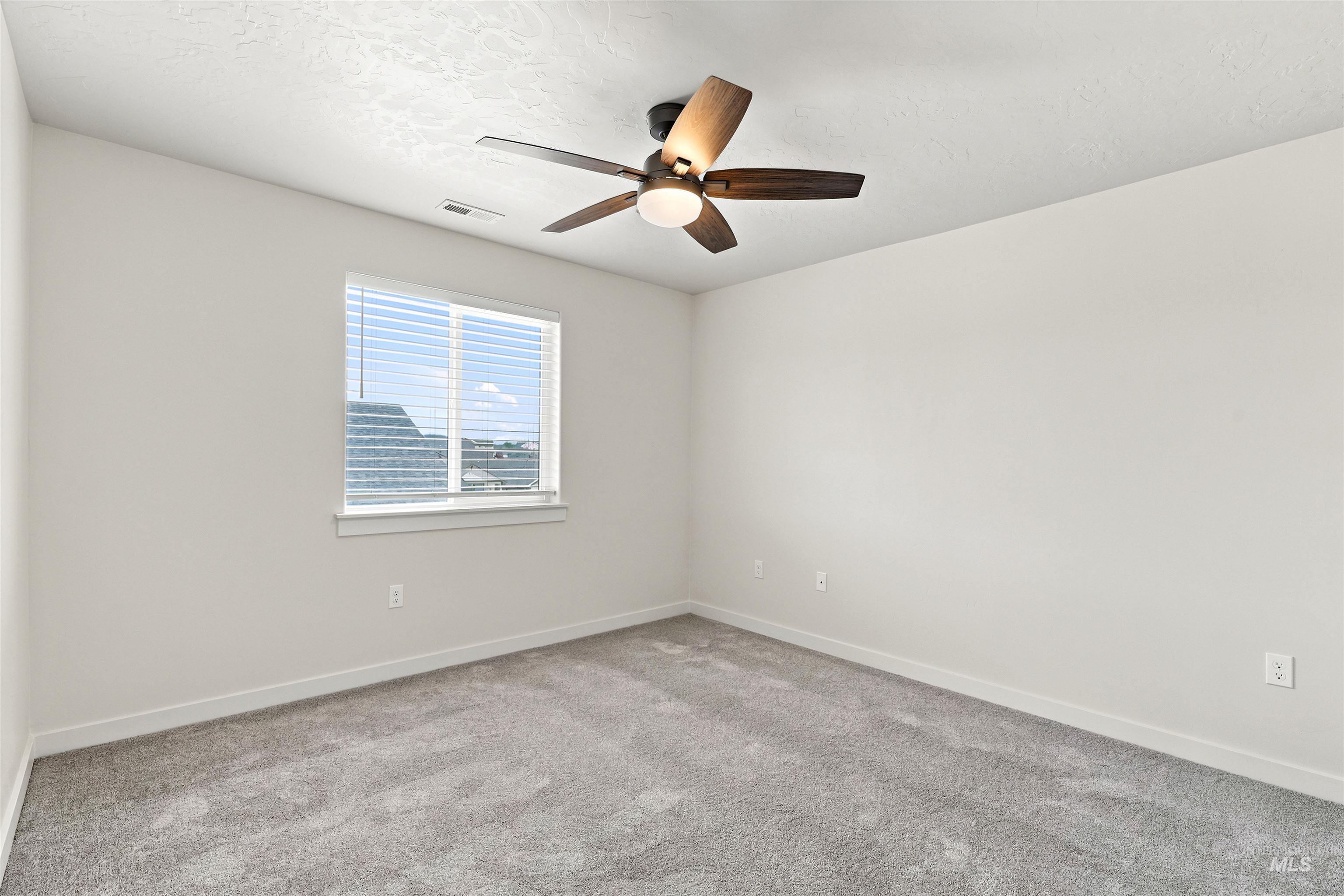 10237 W Salmonberry St Property Photo 35