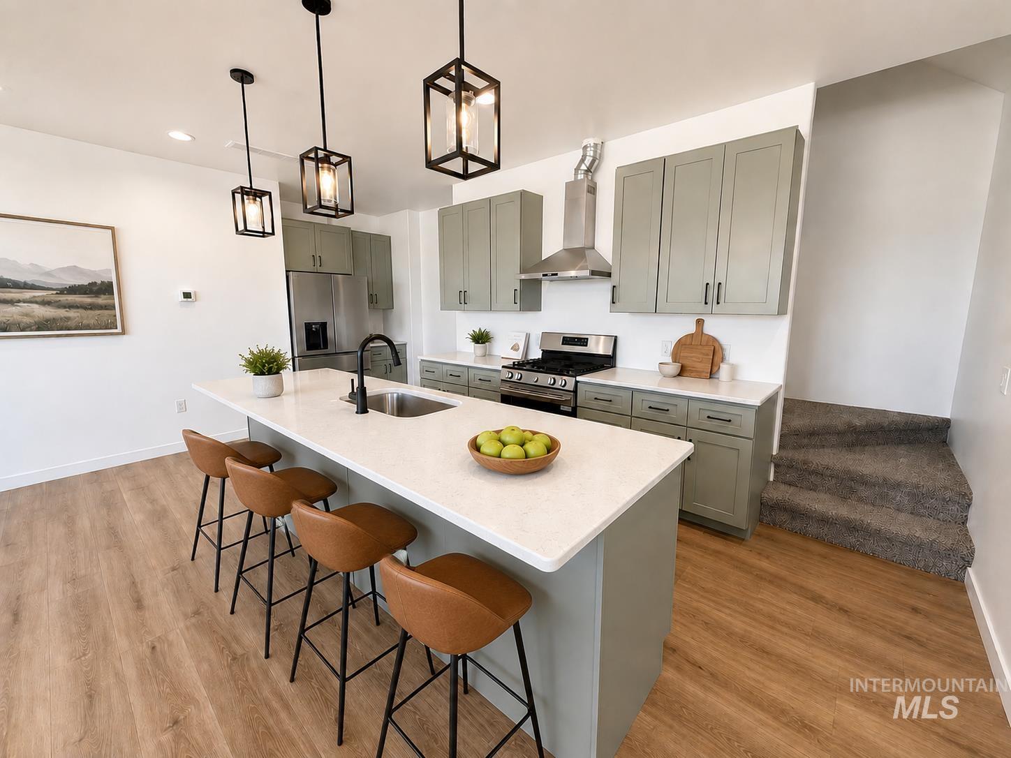 1115 Edington Avenue Property Photo 8