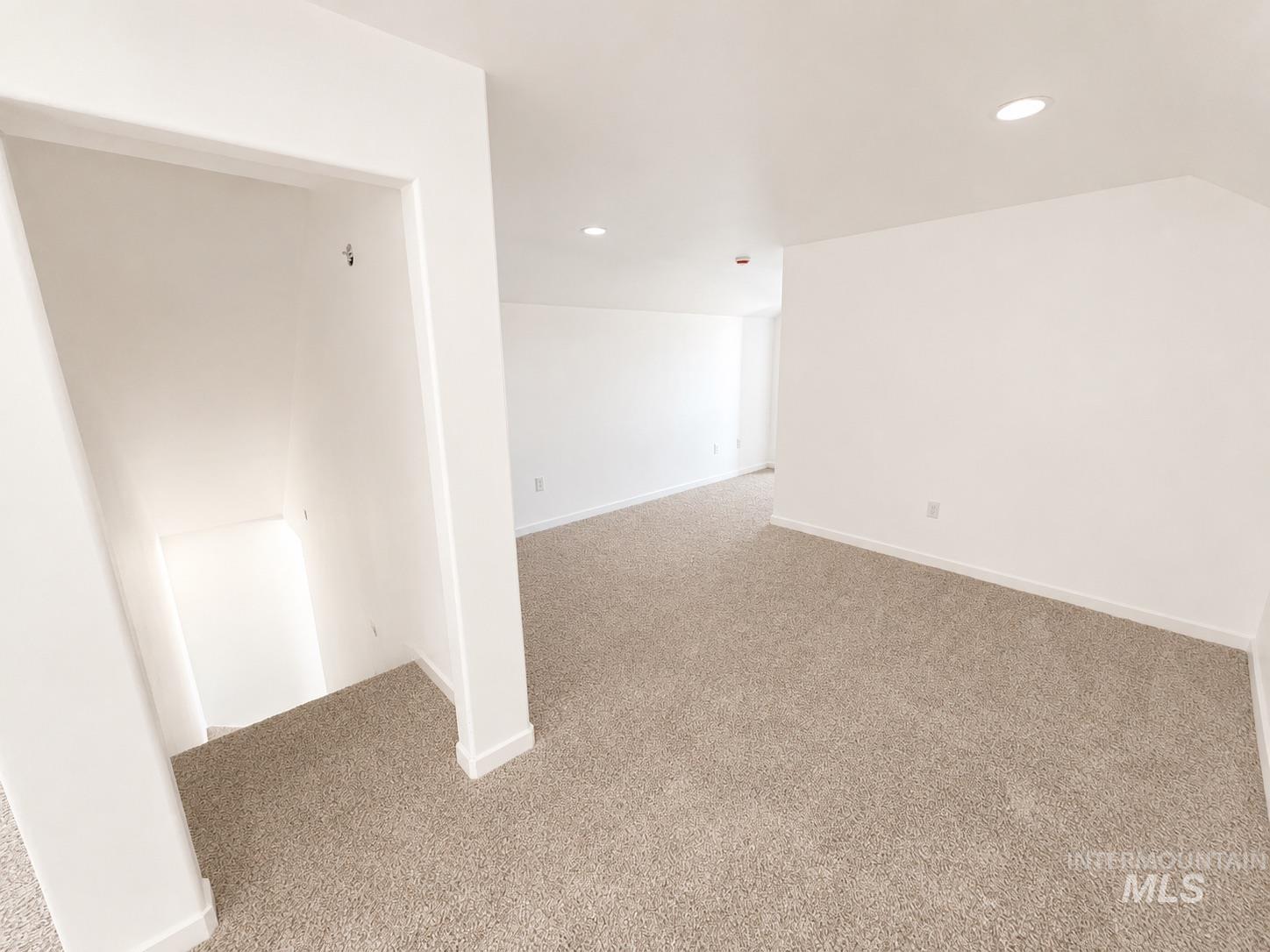 1115 Edington Avenue Property Photo 11