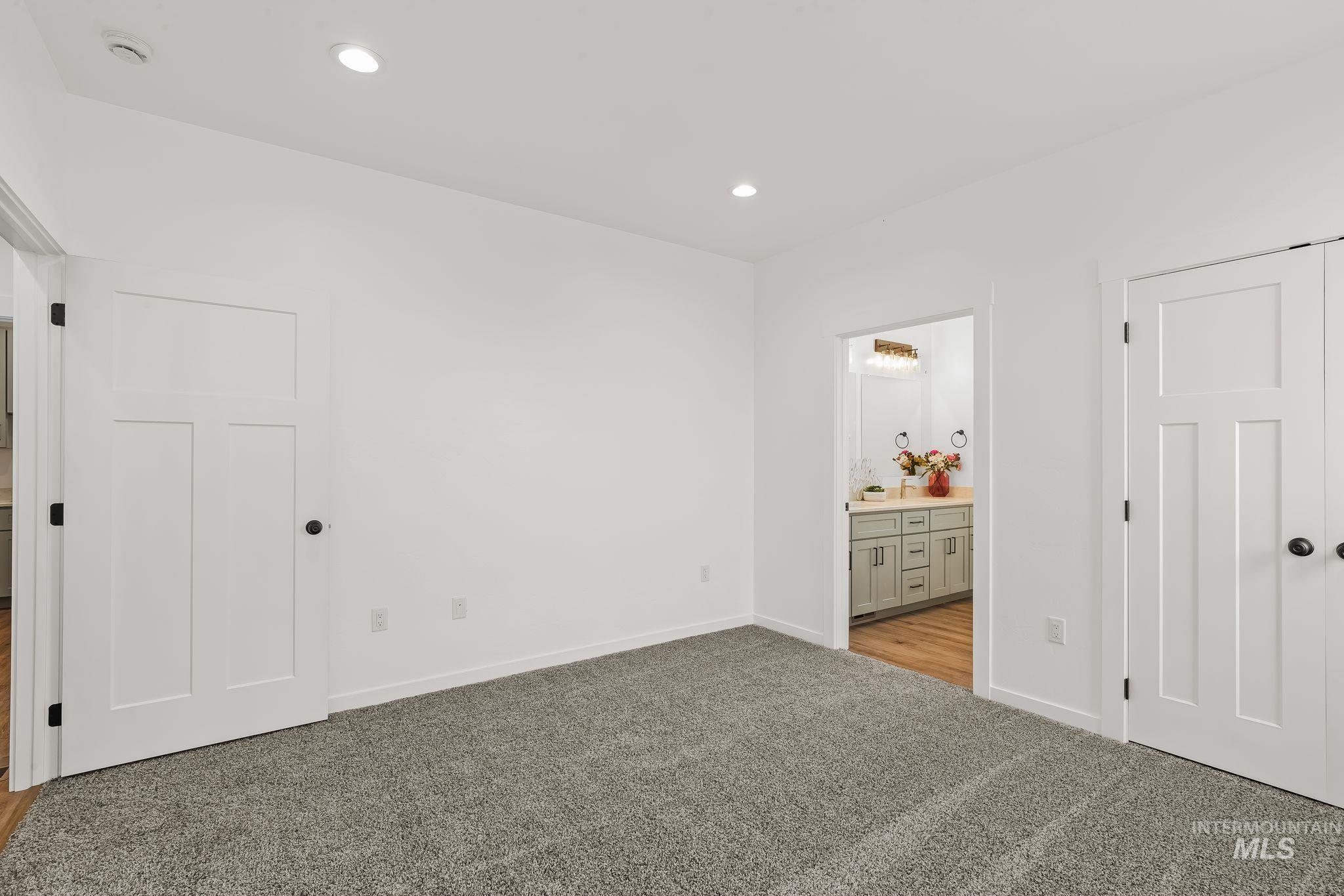 1115 Edington Avenue Property Photo 16