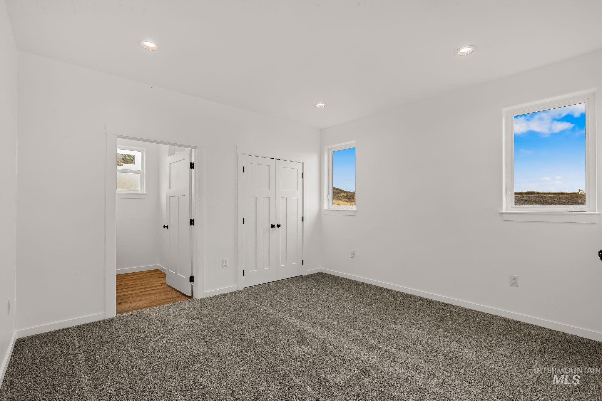 1115 Edington Avenue Property Photo 17