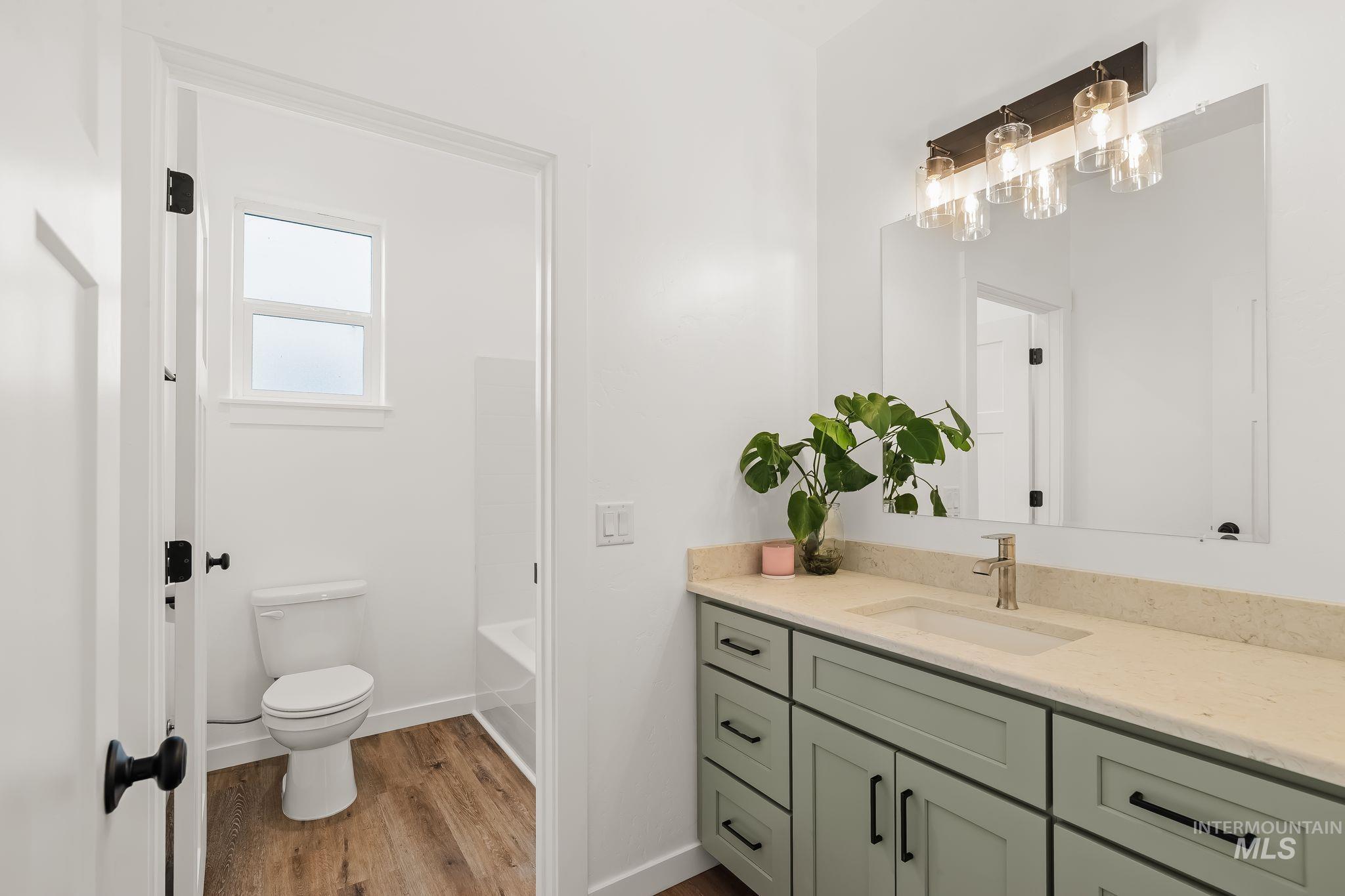 1115 Edington Avenue Property Photo 18