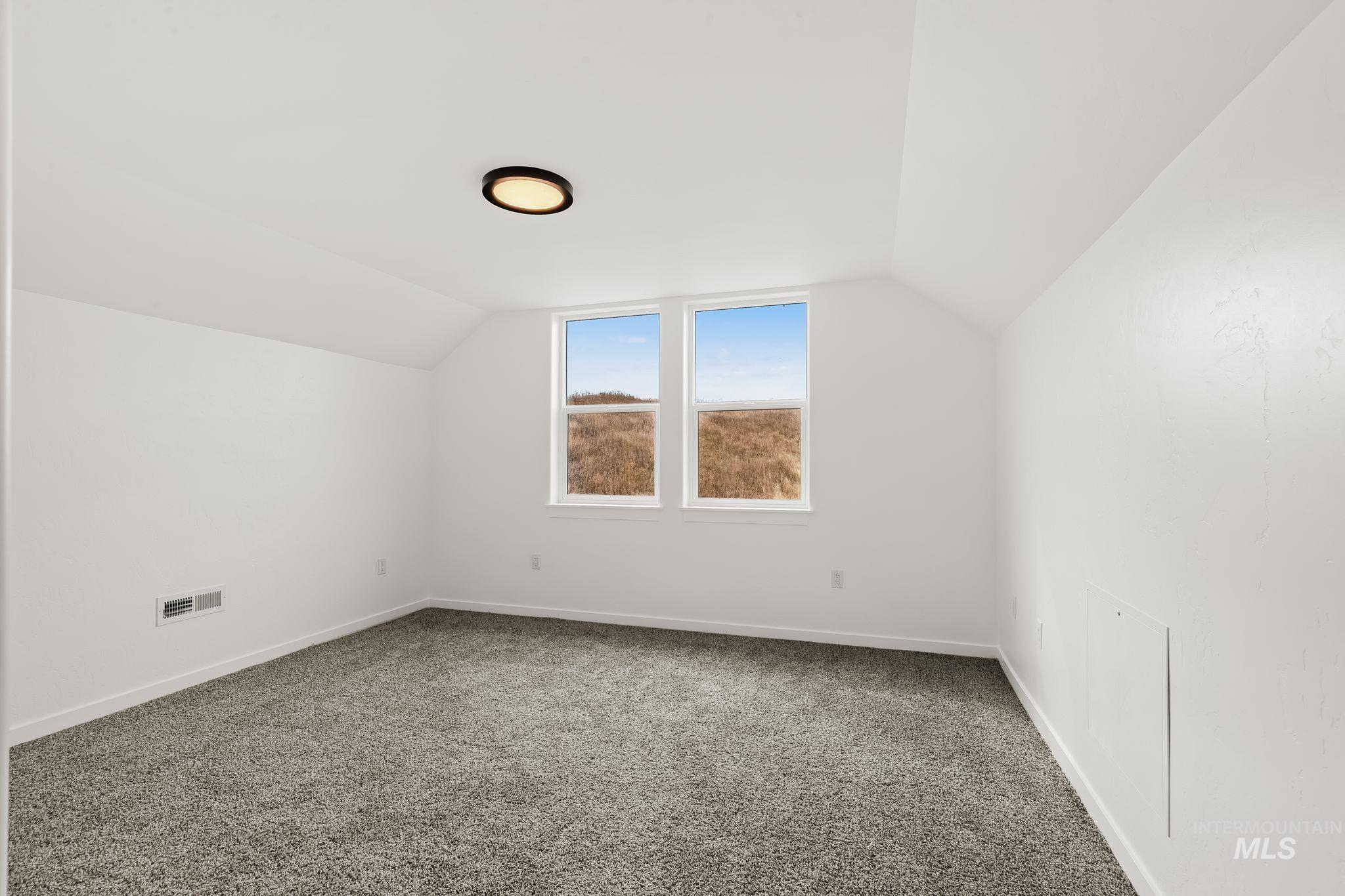 1115 Edington Avenue Property Photo 22