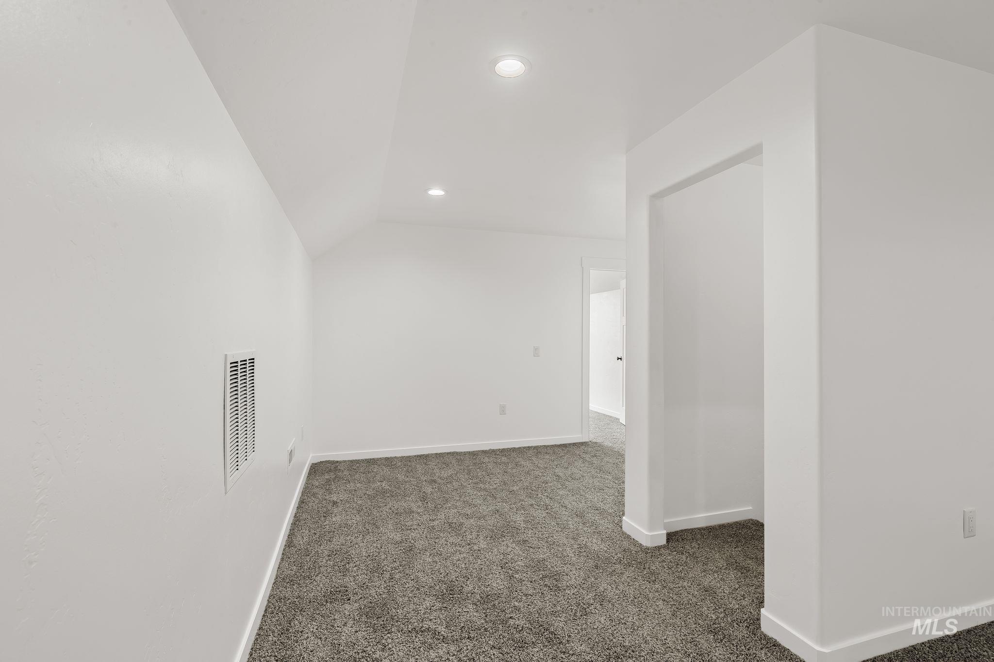 1115 Edington Avenue Property Photo 23
