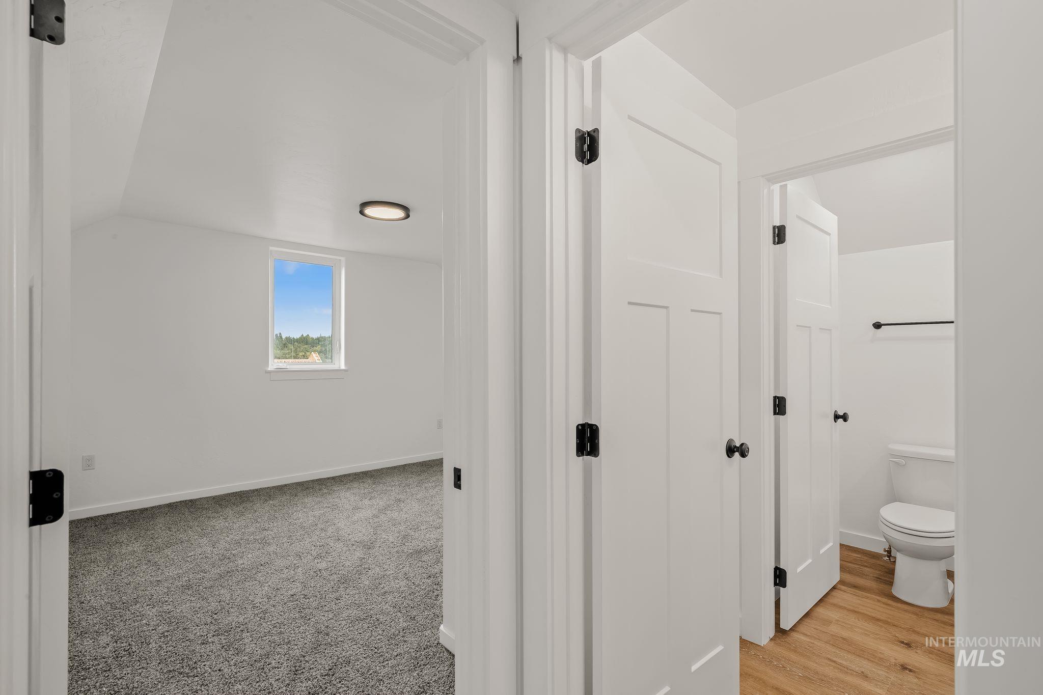 1115 Edington Avenue Property Photo 28