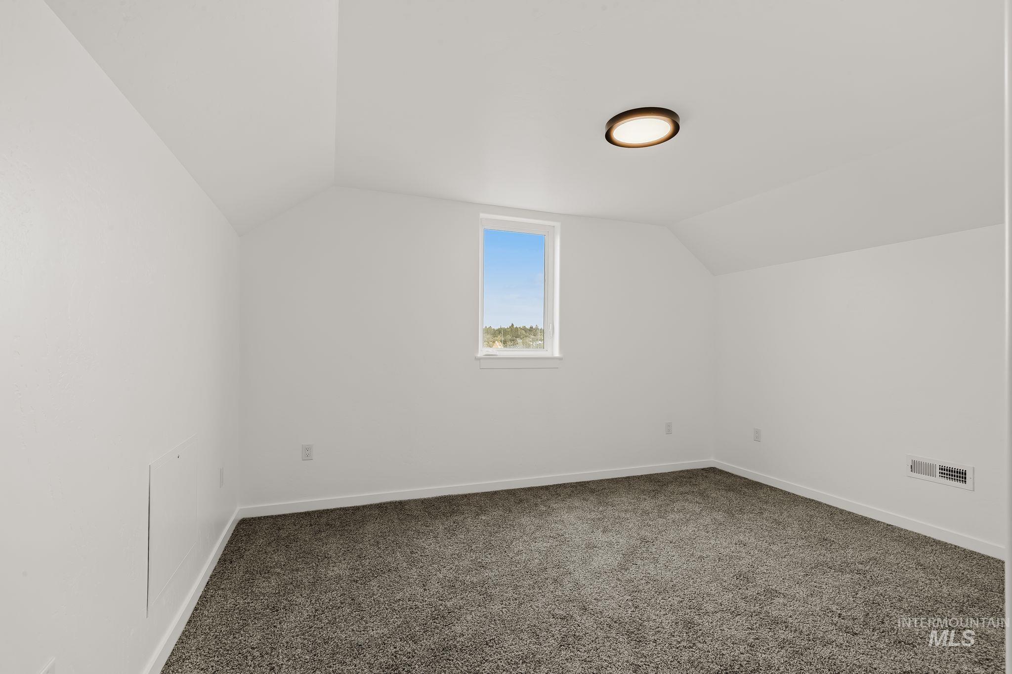 1115 Edington Avenue Property Photo 29