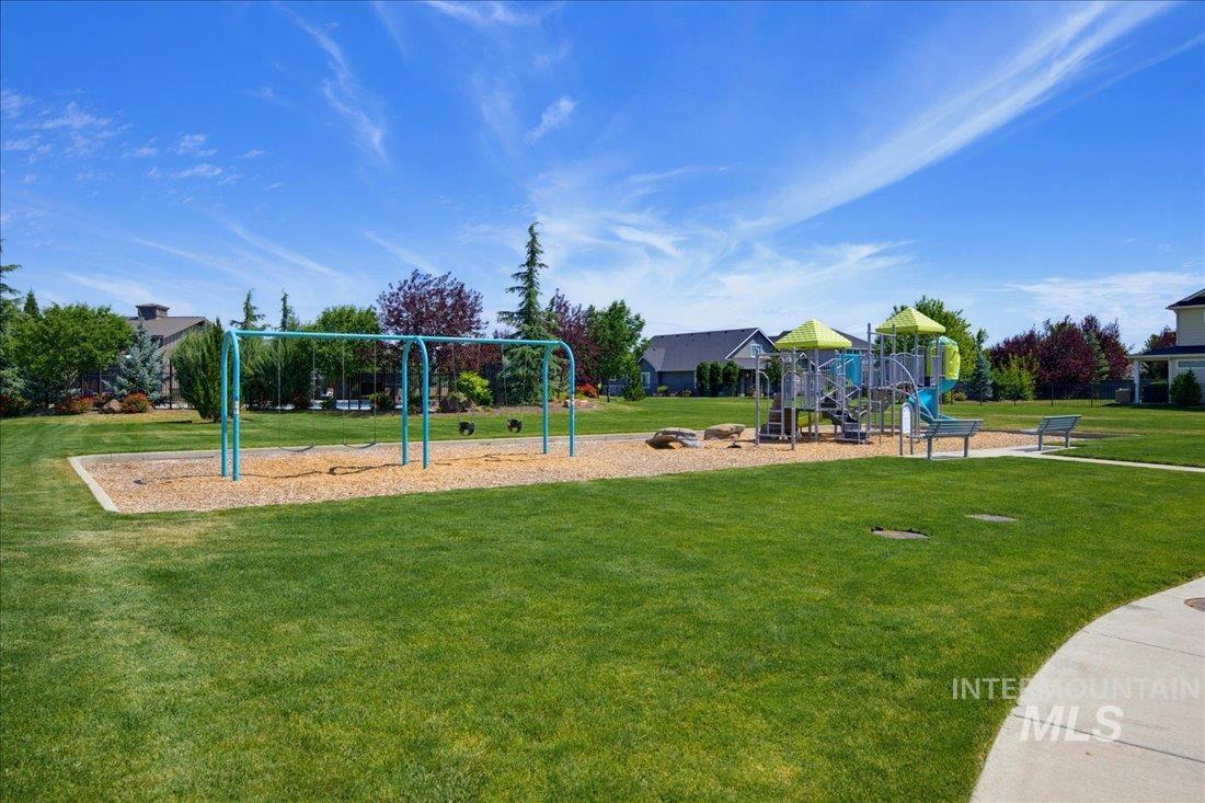 5824 S Astoria Avenue Property Photo 34