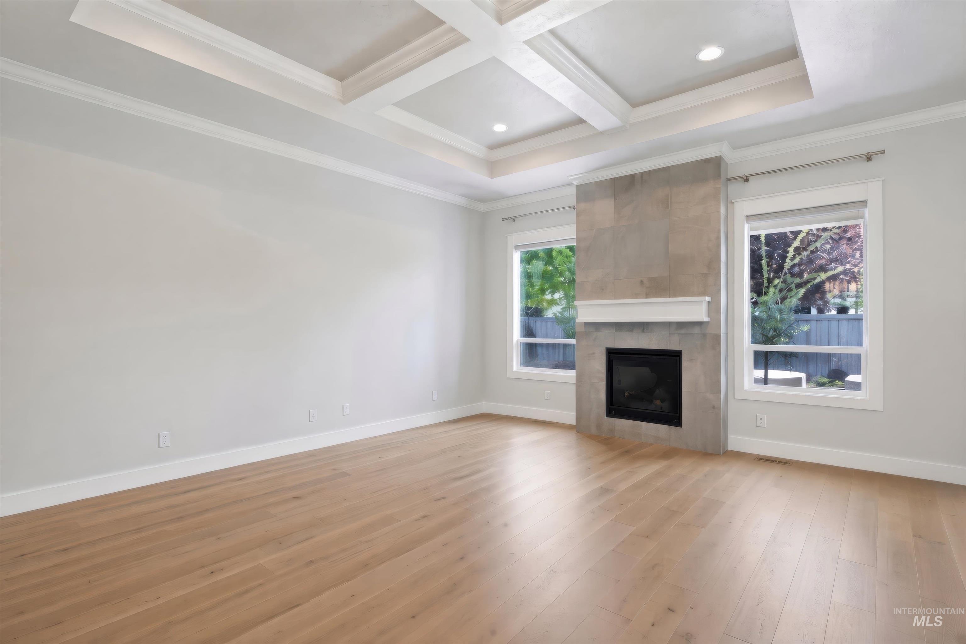 5824 S Astoria Avenue Property Photo 41