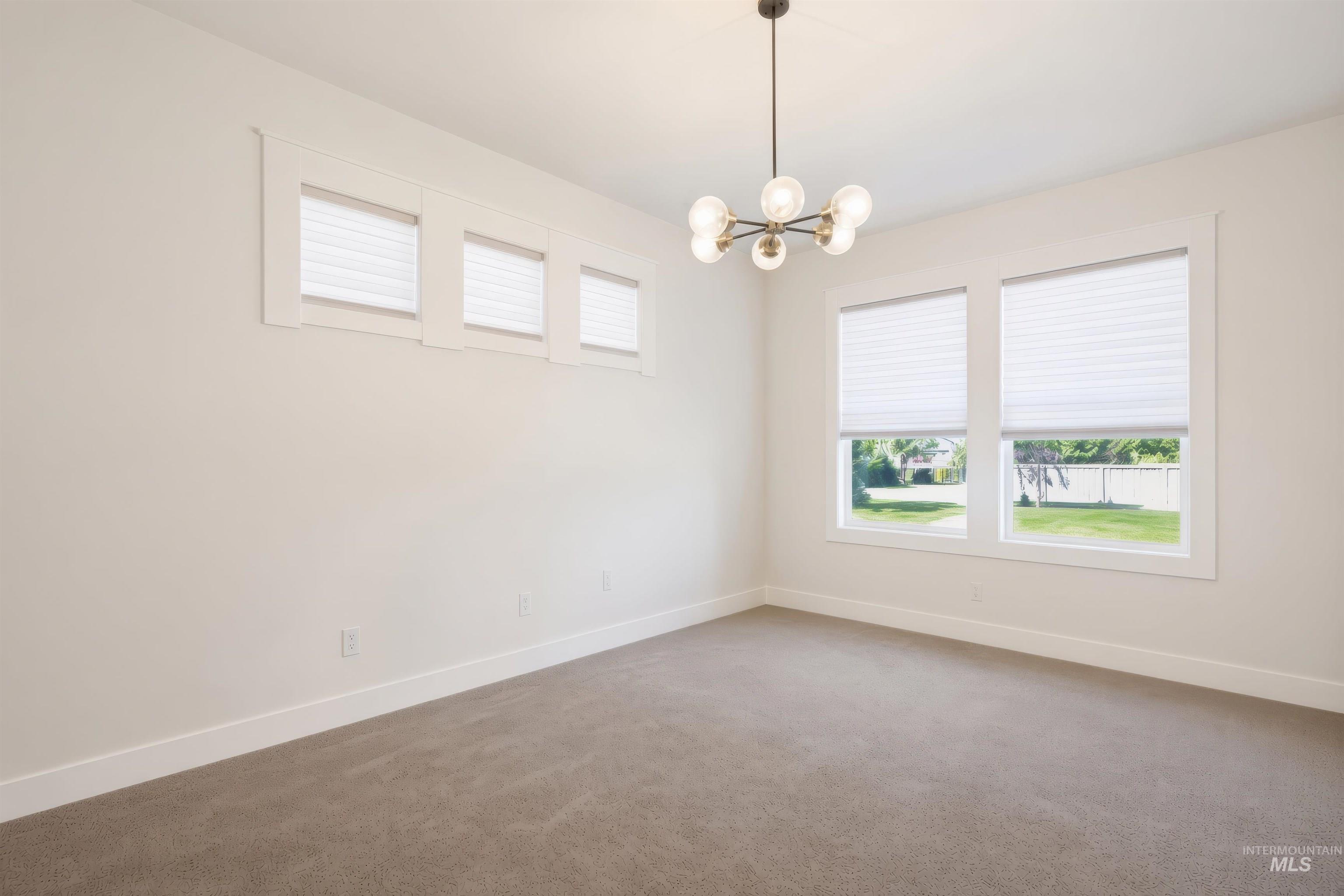 5824 S Astoria Avenue Property Photo 46