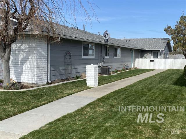 453 S White Cloud Dr Property Photo 2