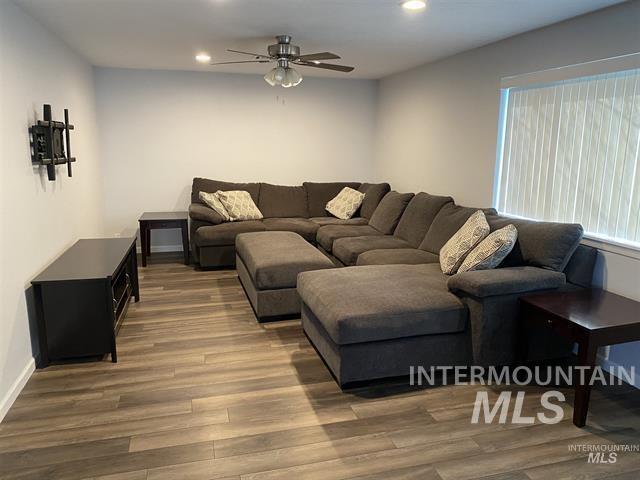 453 S White Cloud Dr Property Photo 15