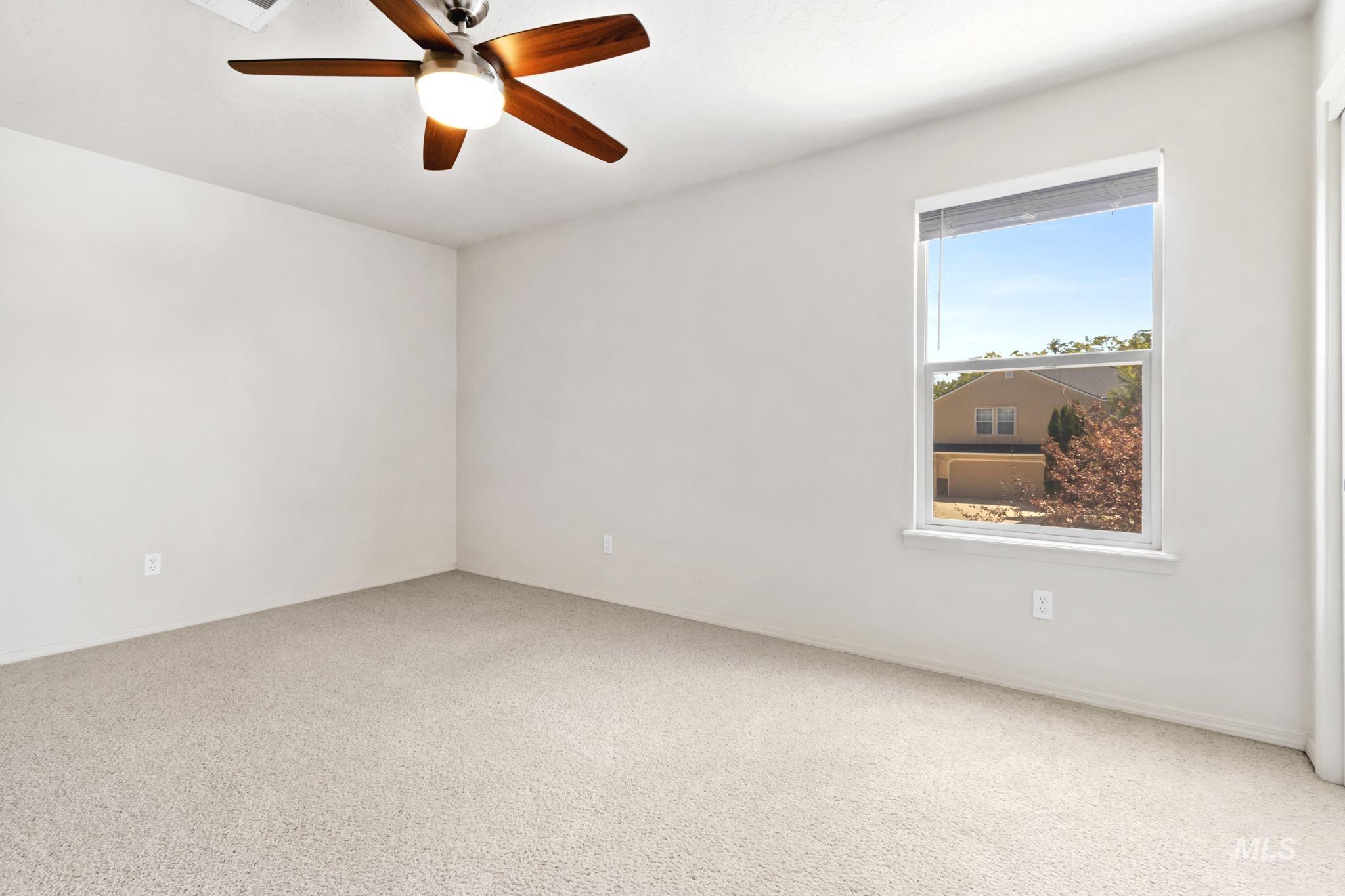 8056 E Mckenzre St Property Photo 28