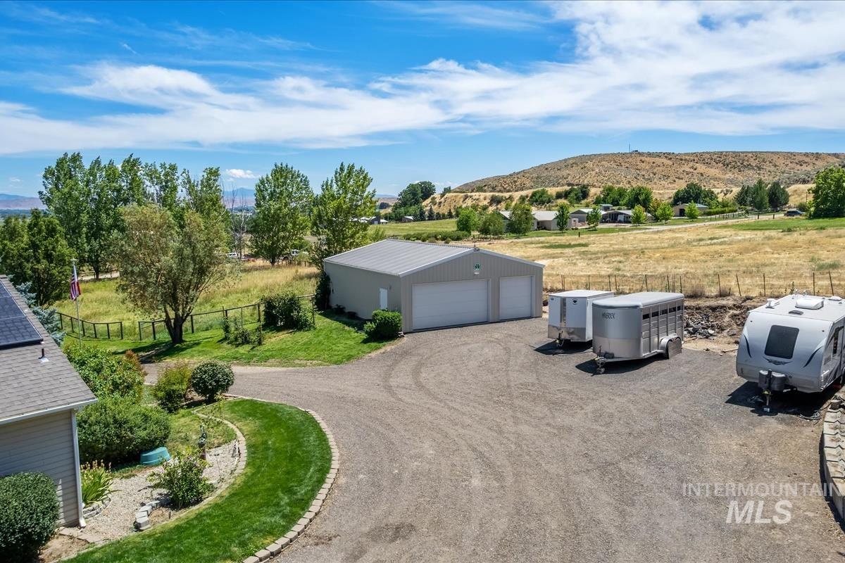 4255 Valley View Rd Property Photo 5