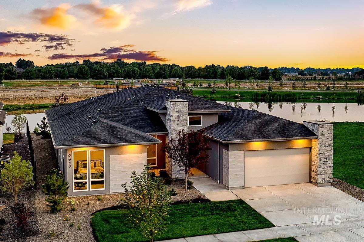 7015 Saddle Bred Way Property Photo 1
