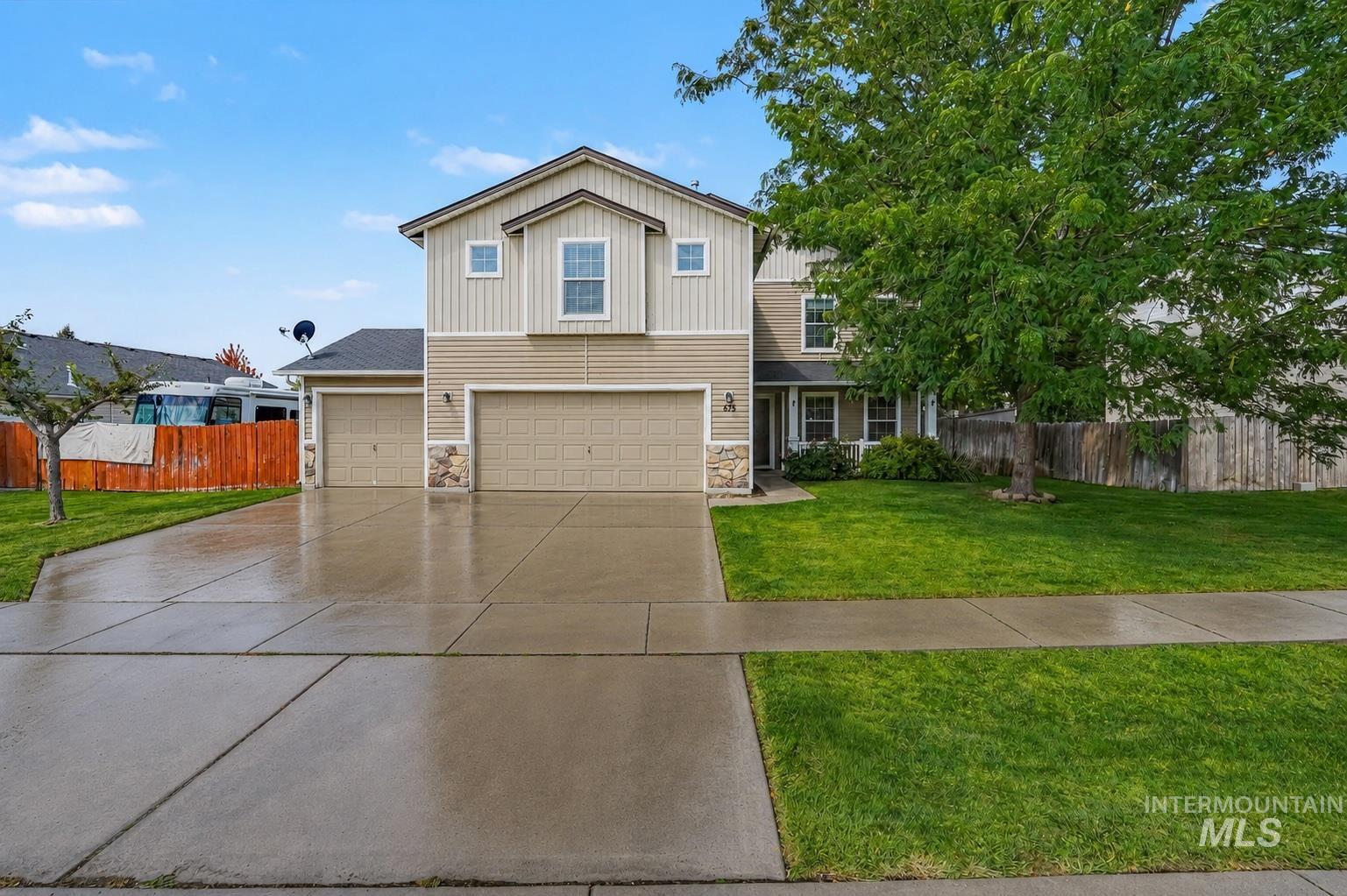675 Gateway Property Photo 2