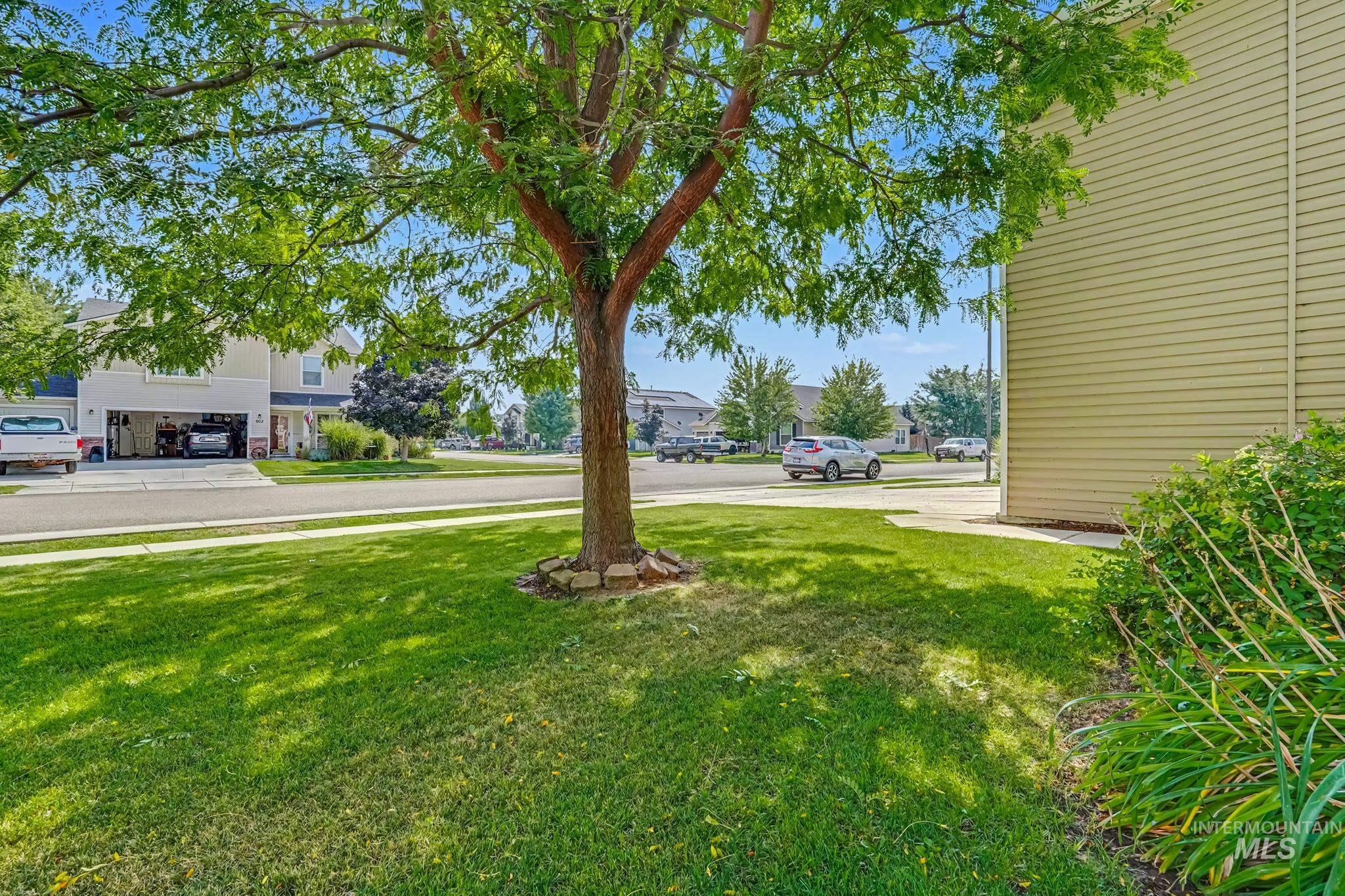 675 Gateway Property Photo 4