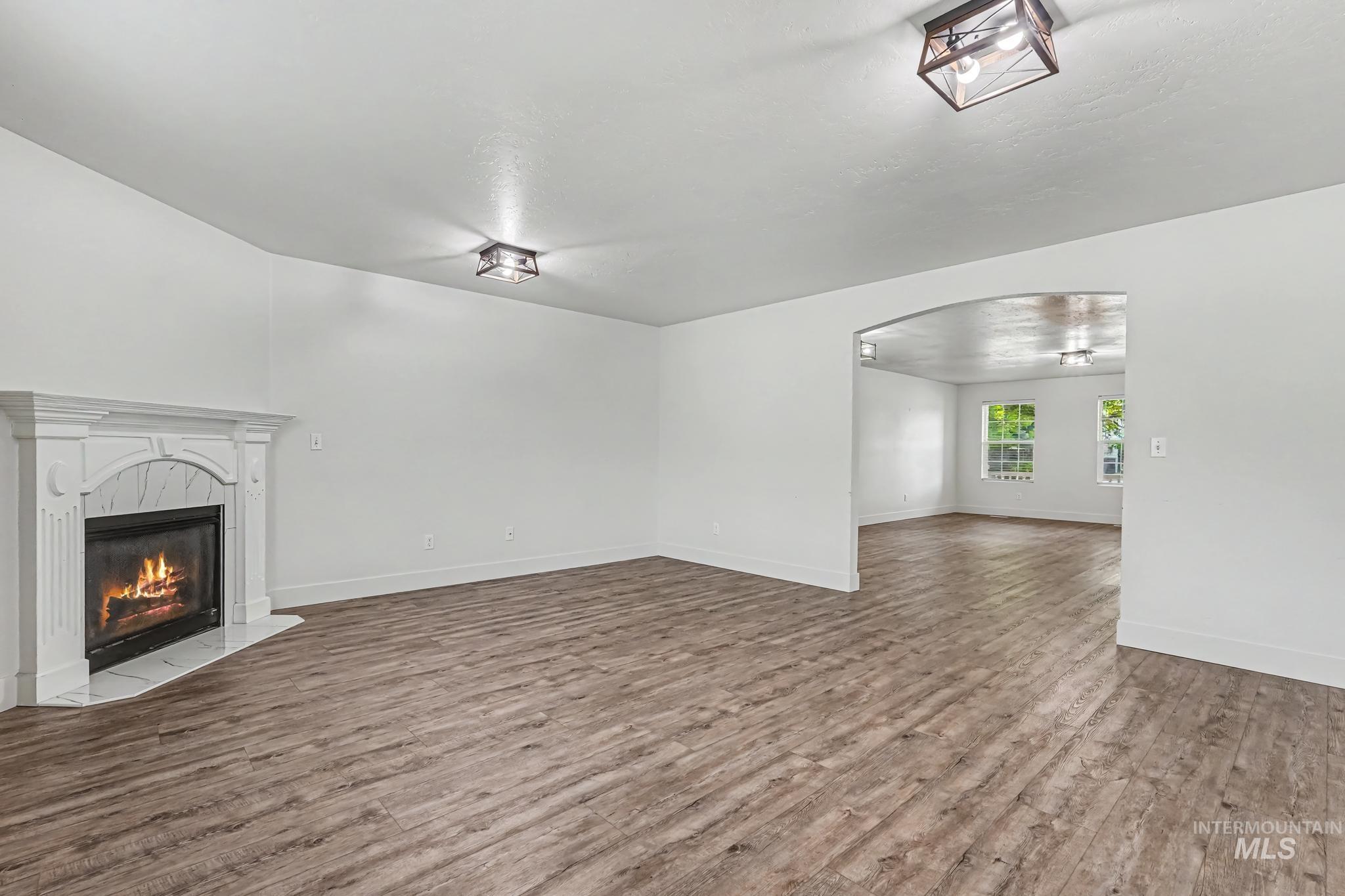675 Gateway Property Photo 13