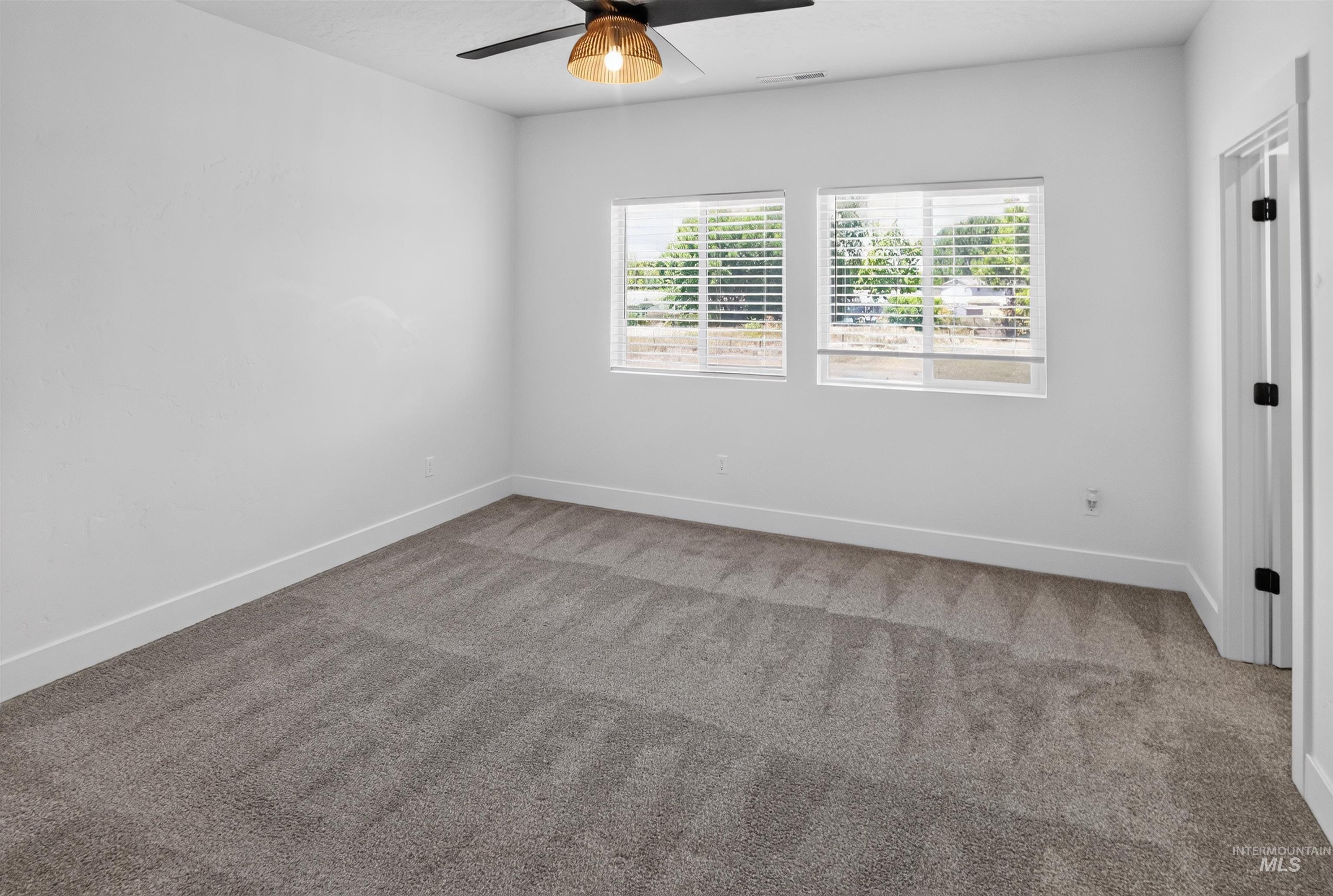 127 N Trifecta Lane Property Photo 12