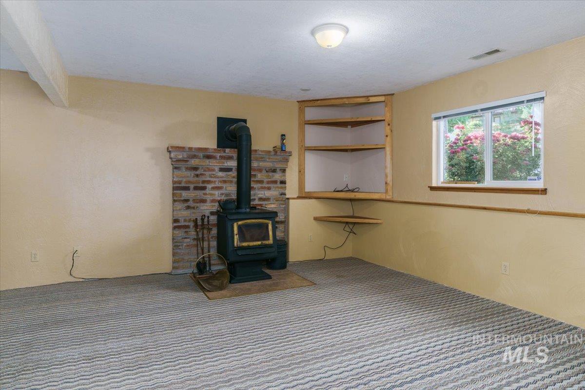 1036 Camas Ln Property Photo 23