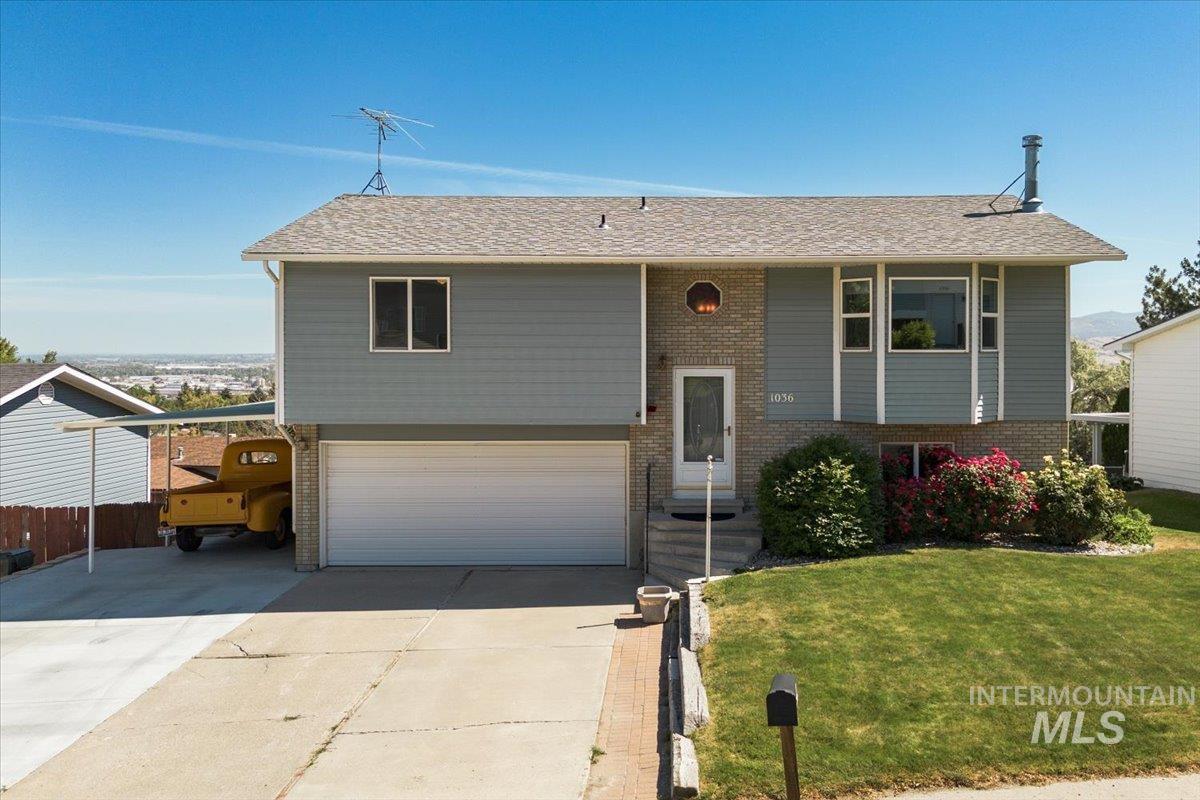 1036 Camas Ln Property Photo 27