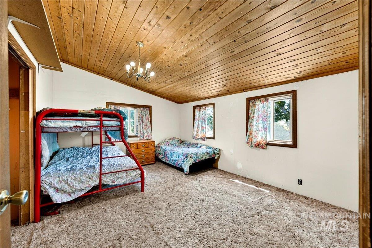 14211 Lake Shore Dr. Property Photo 19