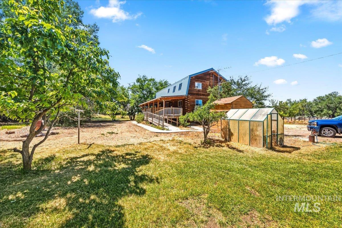 14211 Lake Shore Dr. Property Photo 33