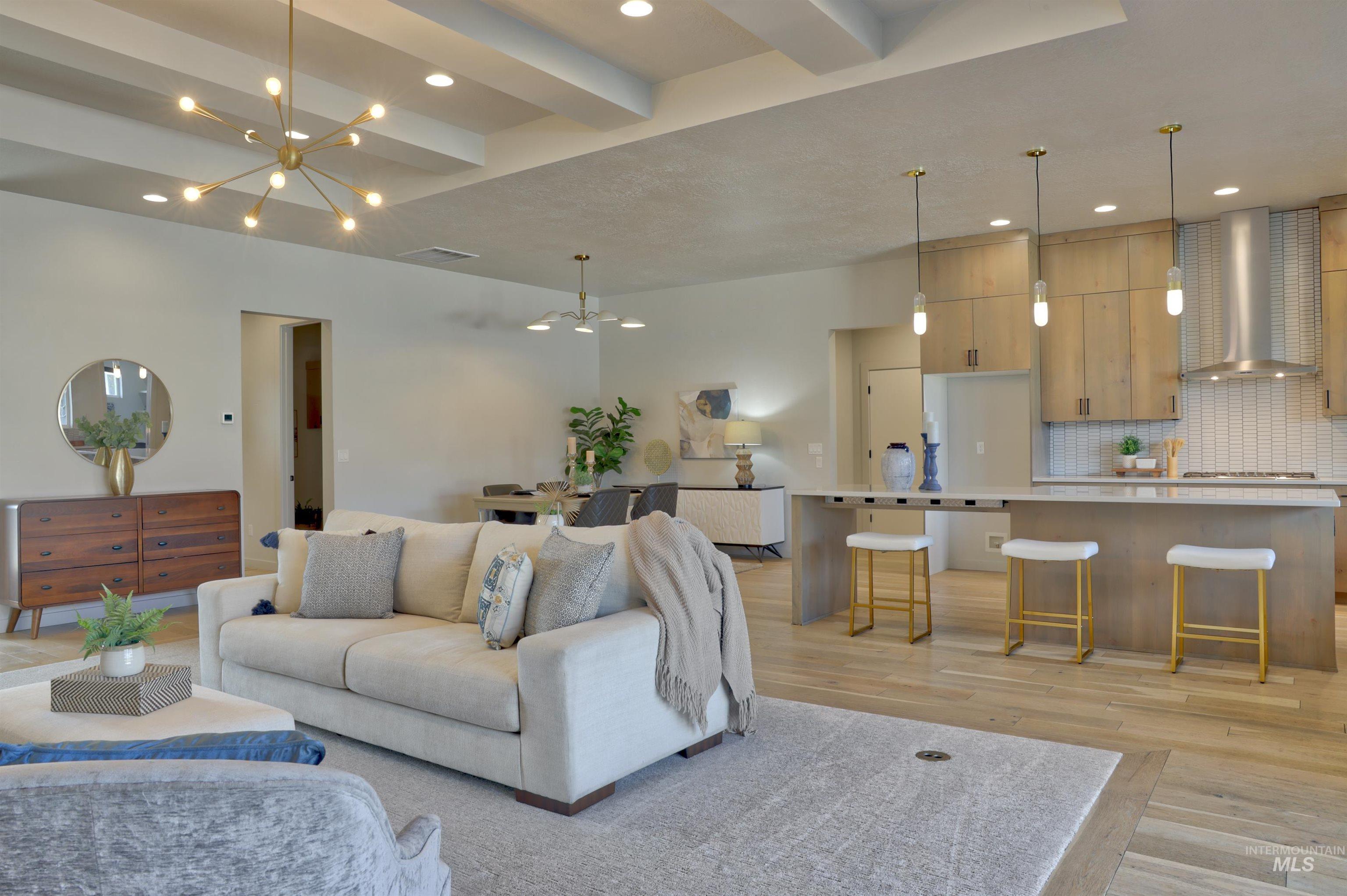 4148 E Copper Point