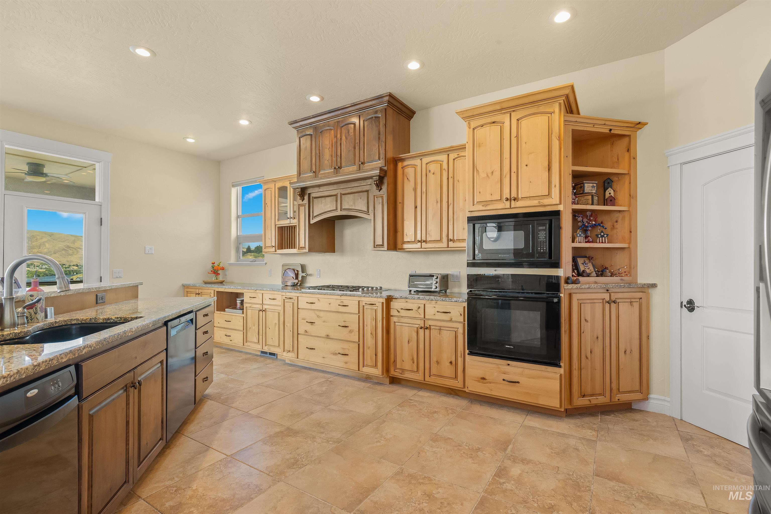 3902 Duthie Blvd Property Photo 11