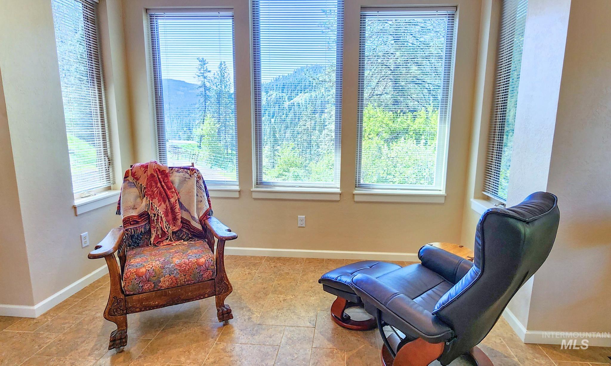 106 Newsome Property Photo 6