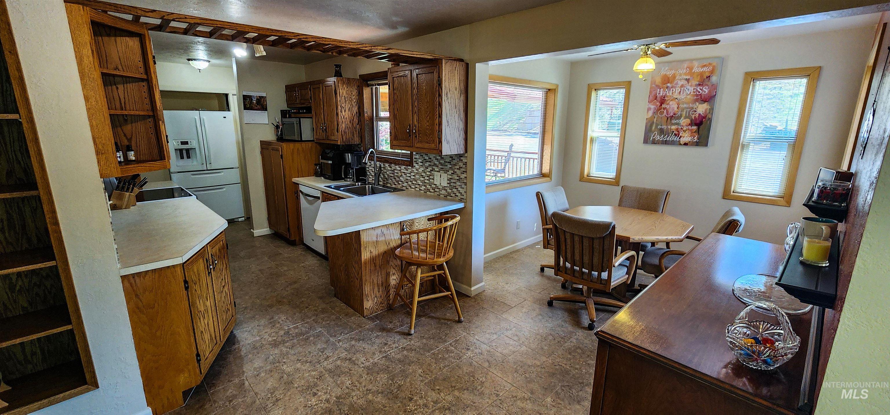 106 Newsome Property Photo 13