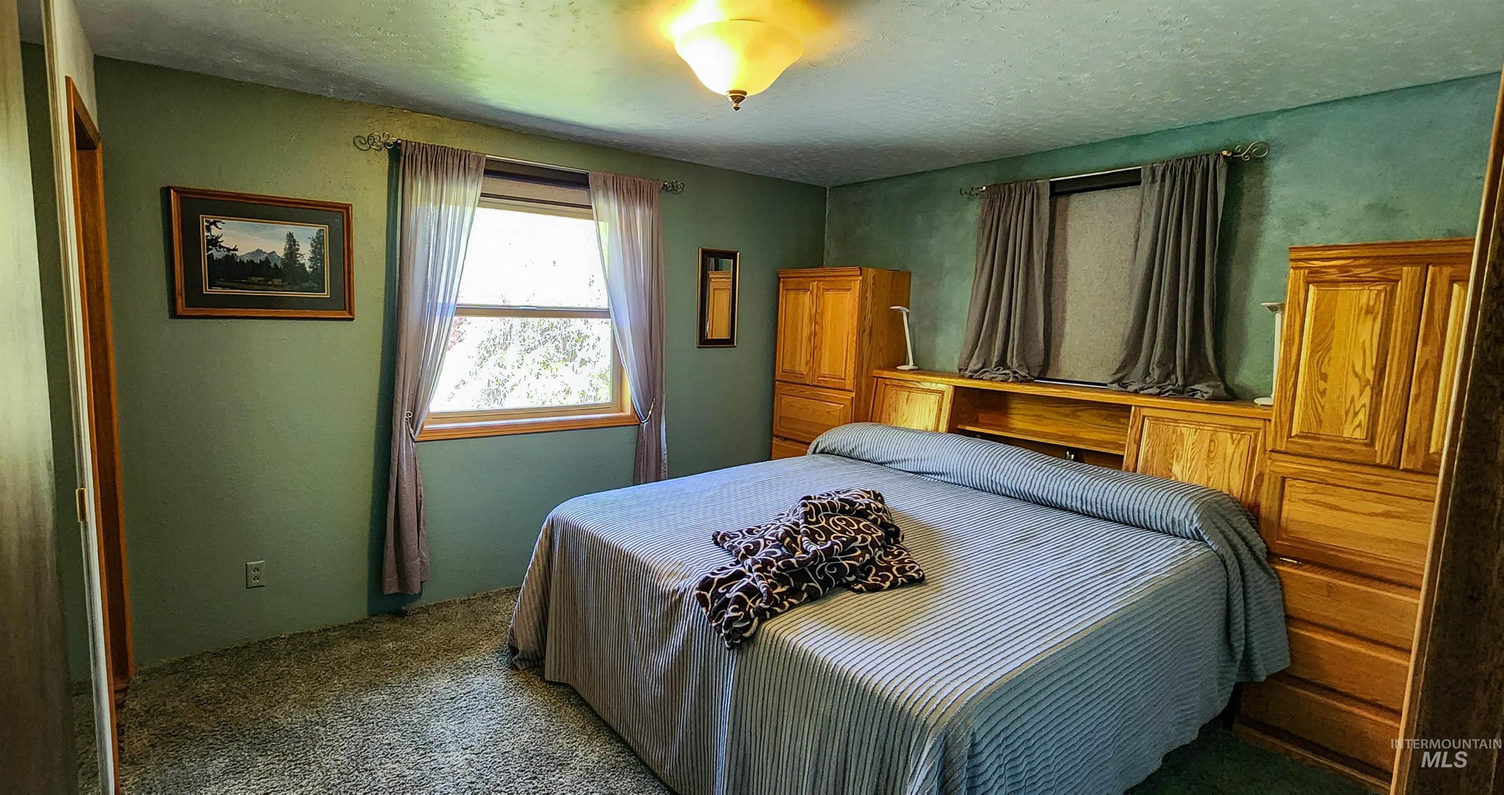 106 Newsome Property Photo 16