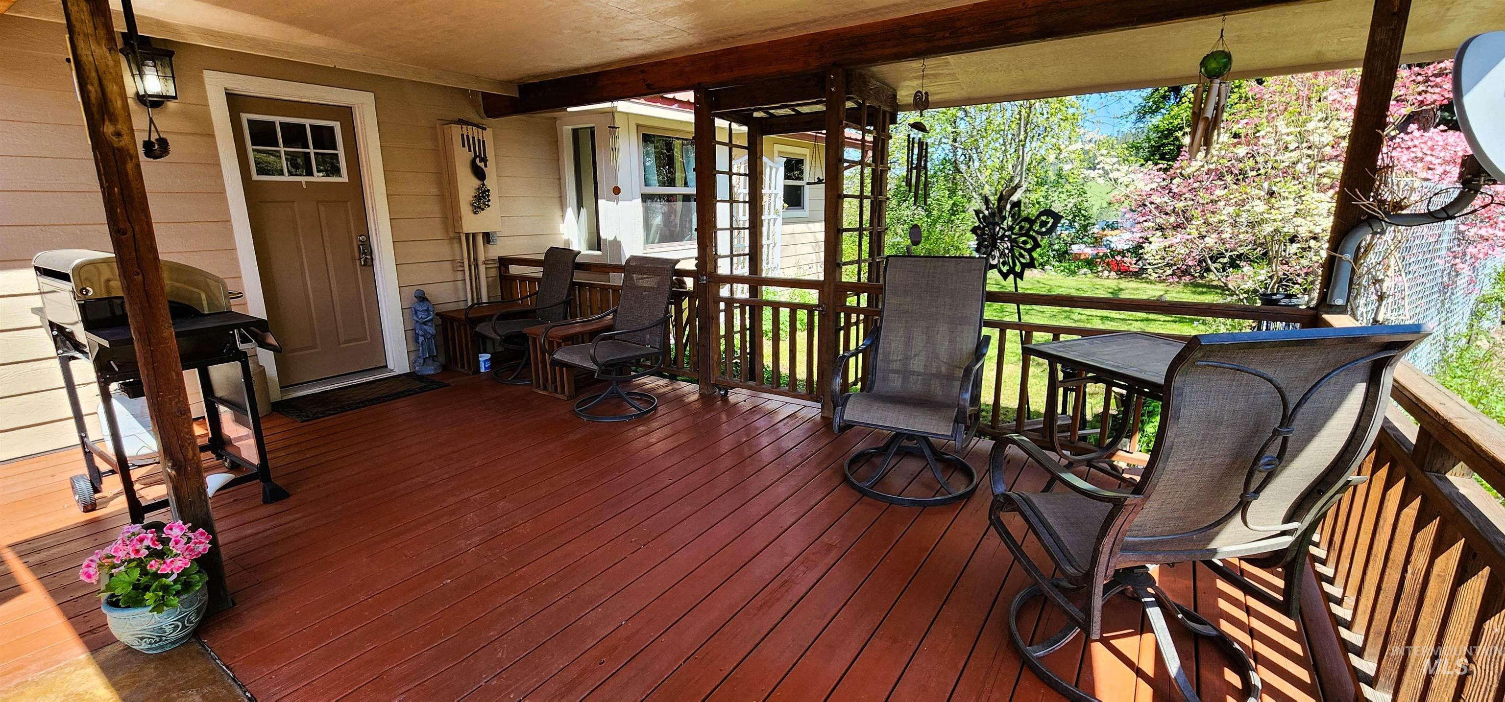 106 Newsome Property Photo 24