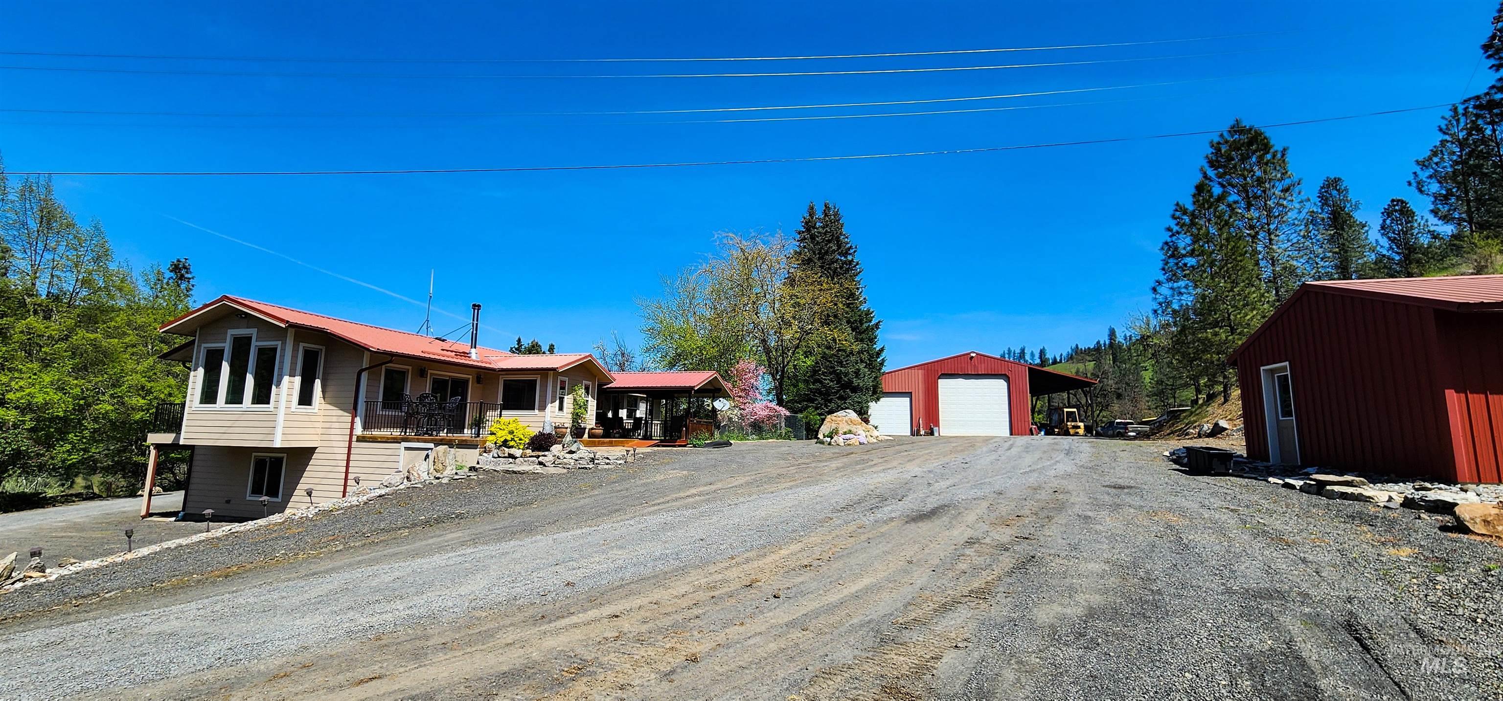 106 Newsome Property Photo 35
